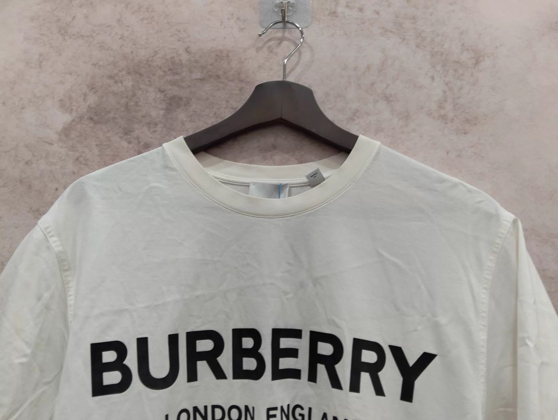 Burberry Burberry Logo White Short Sleeve Tee S 95 New Size US S / EU 44-46 / 1 - 8 Thumbnail