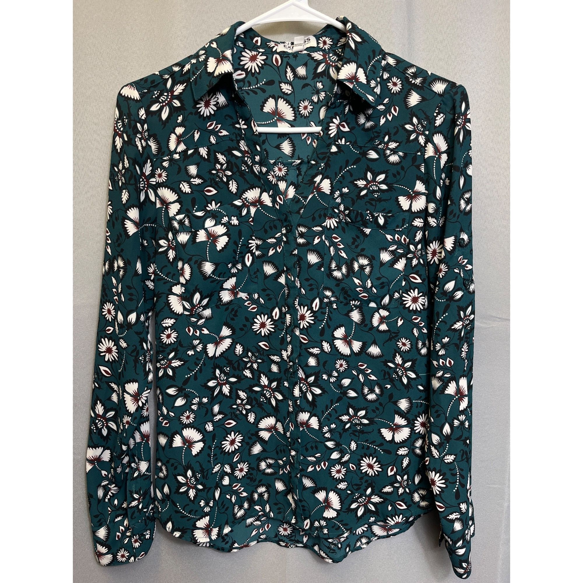 Express Express SKU 7724 Womens Floral Teal Button Up Long Sleeve Bl Size XS / US 0-2 / IT 36-38 - 1 Thumbnail