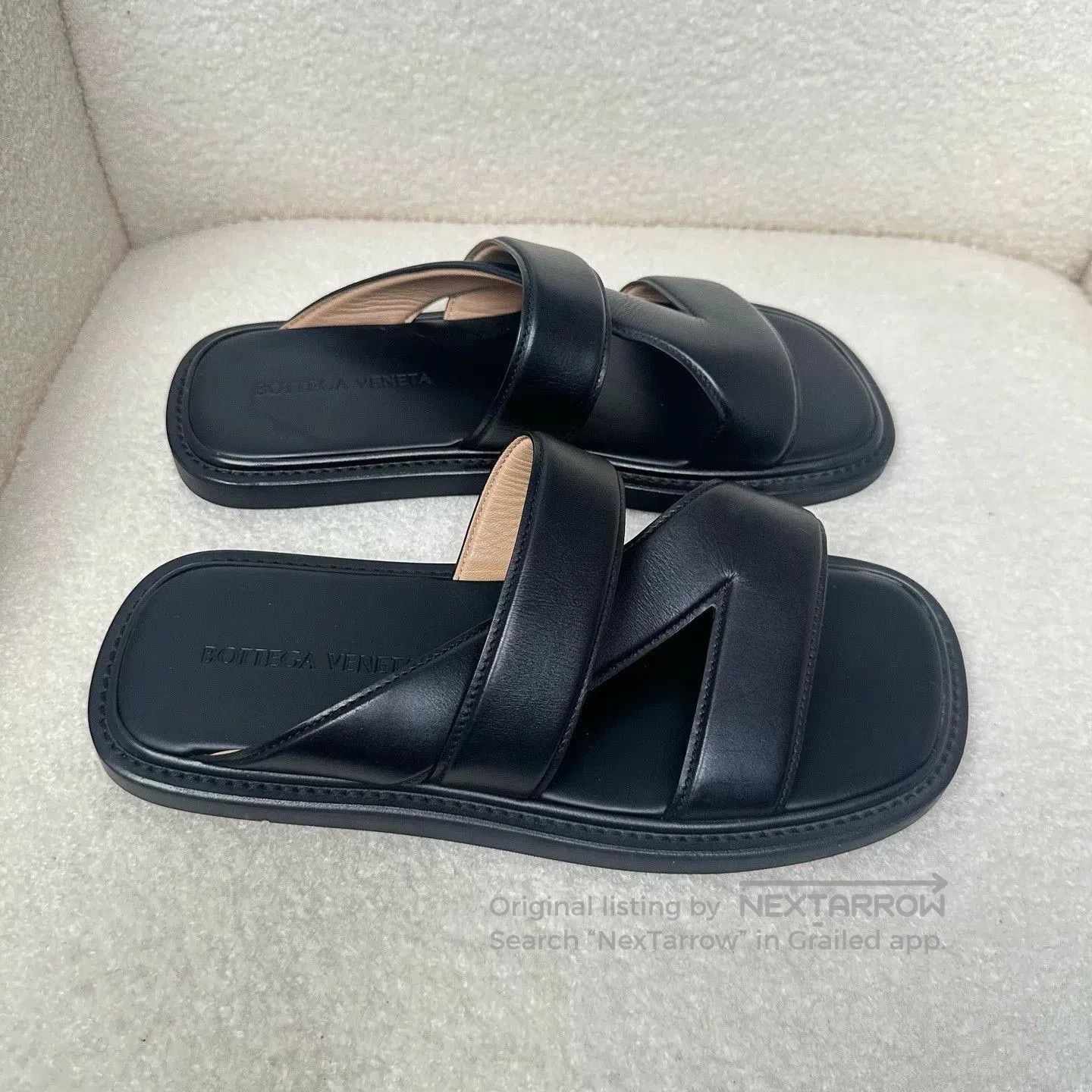 Bottega Veneta Bottega Veneta Men's Leather Slippers. Size US 9 / EU 42 - 5 Thumbnail