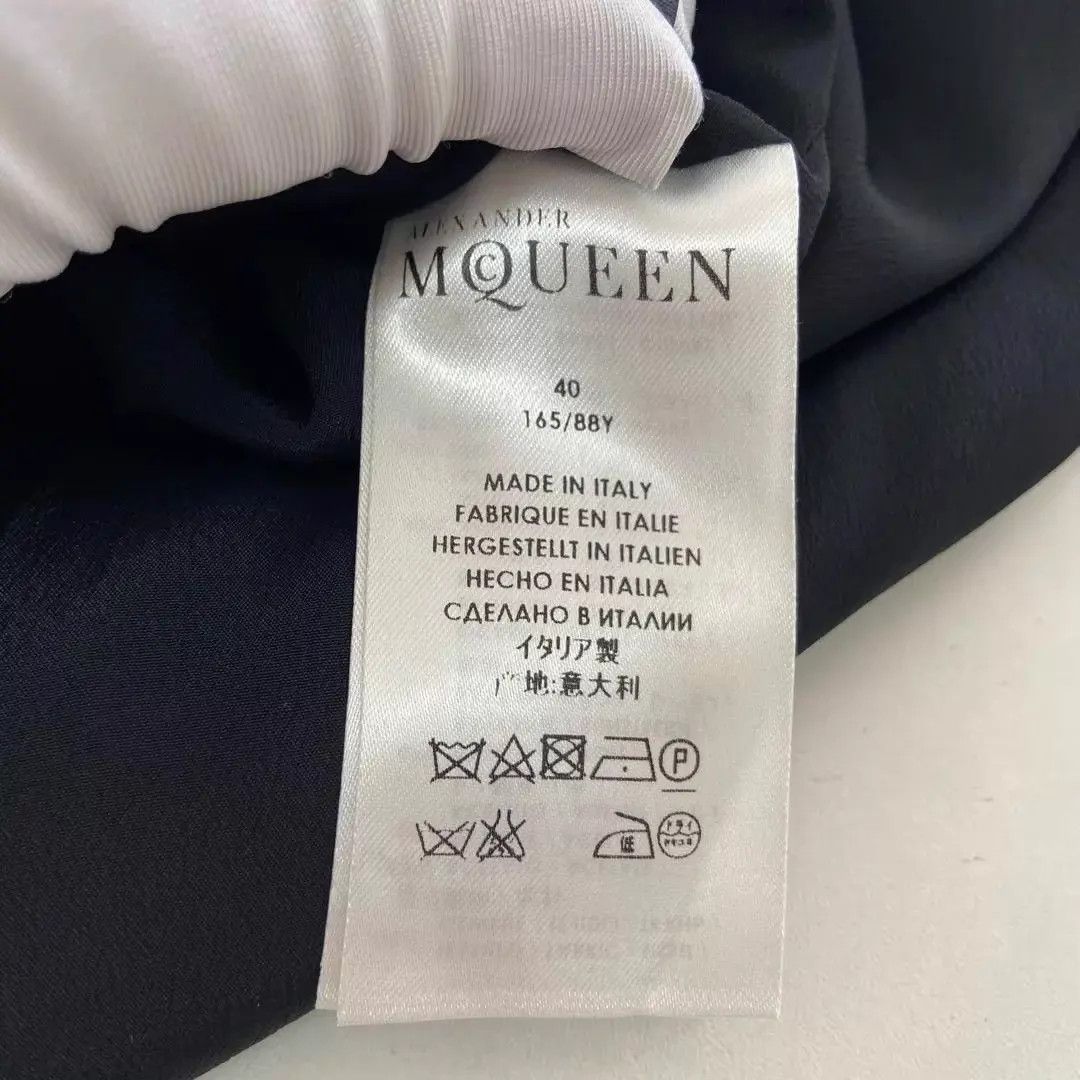 Alexander McQueen Alexander McQueen black dress 40 Size S / US 4 / IT 40 - 8 Thumbnail