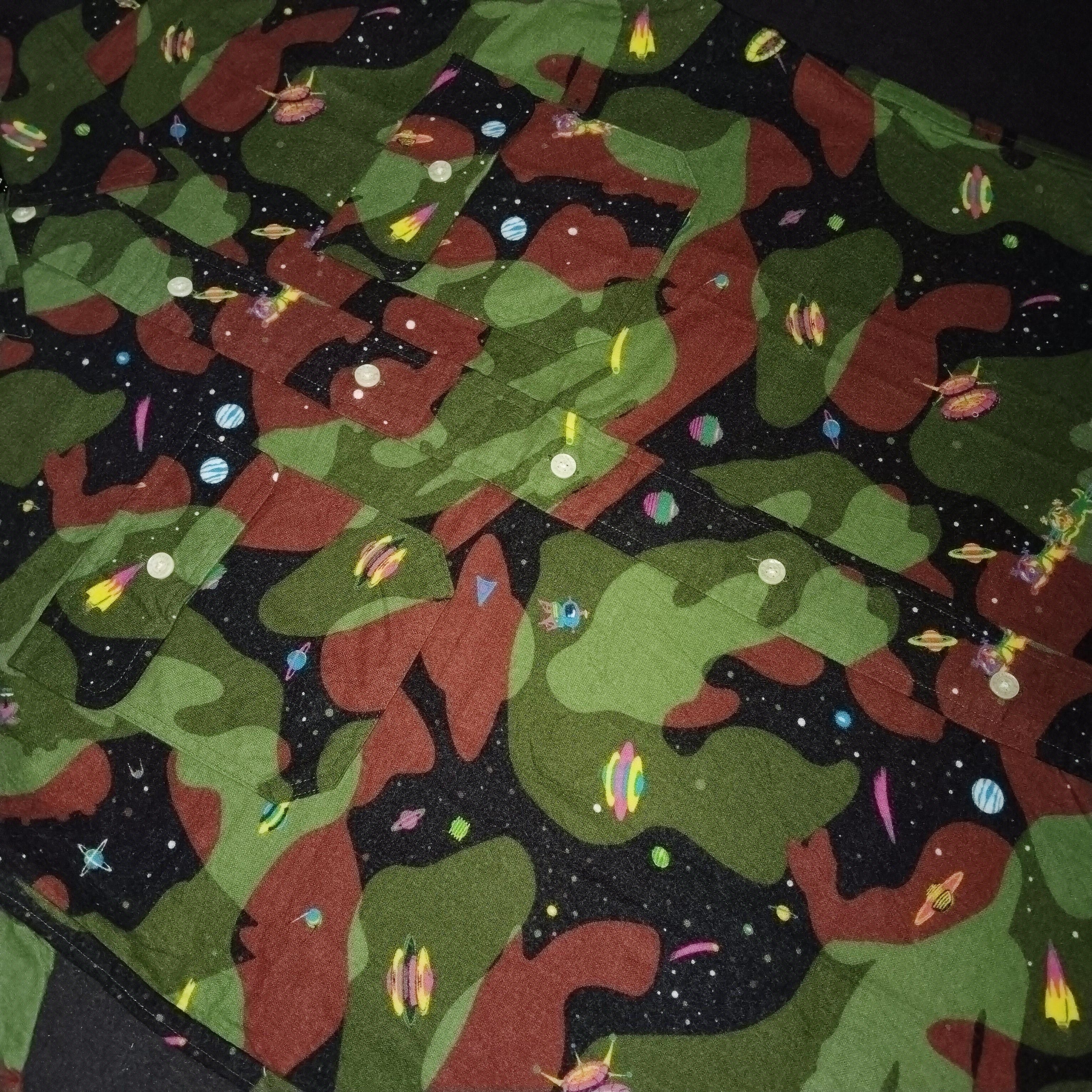 Billionaire Boys Club Billionaire Boys Club UFO Running Dog Camo Button Up Size US M / EU 48-50 / 2 - 2 Thumbnail