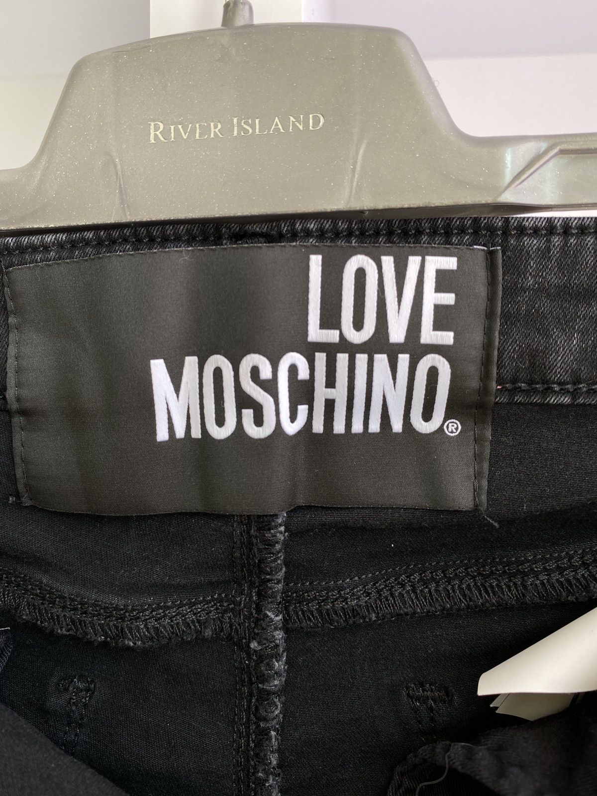 Moschino Moschino Jeans ~ Peace & Love ~ Men’s Black Jeans ~ ITALY Size US 28 / EU 44 - 4 Thumbnail