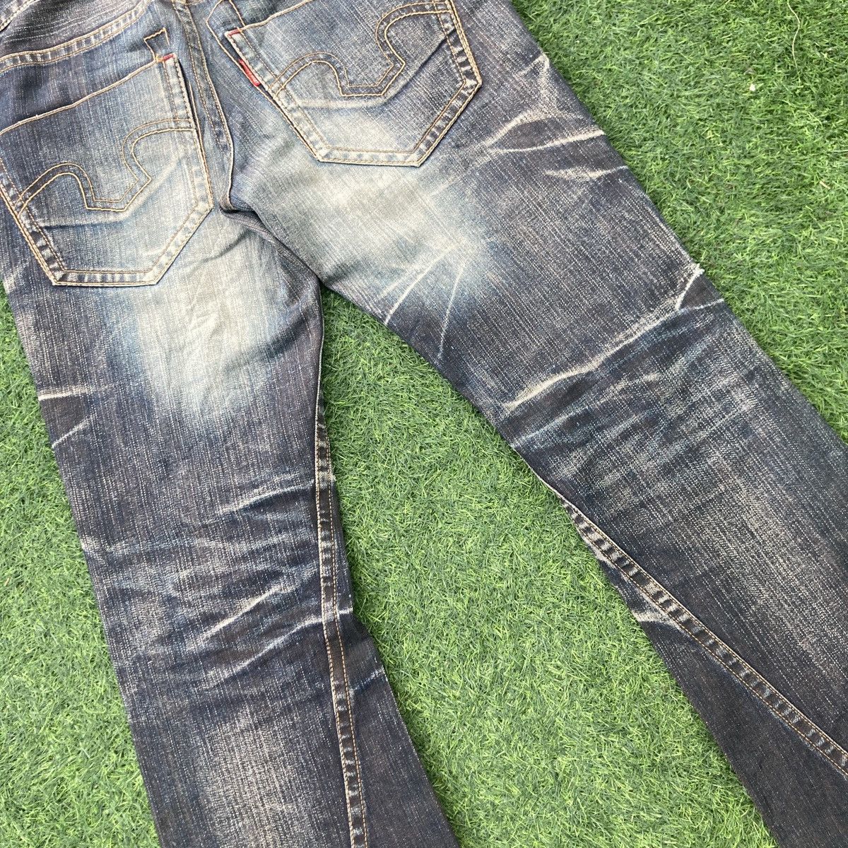 Tornado Mart TORNADO MART TWISTED FLARED LOW RISE BOOTCUTS DENIM Size US 33 - 9 Thumbnail