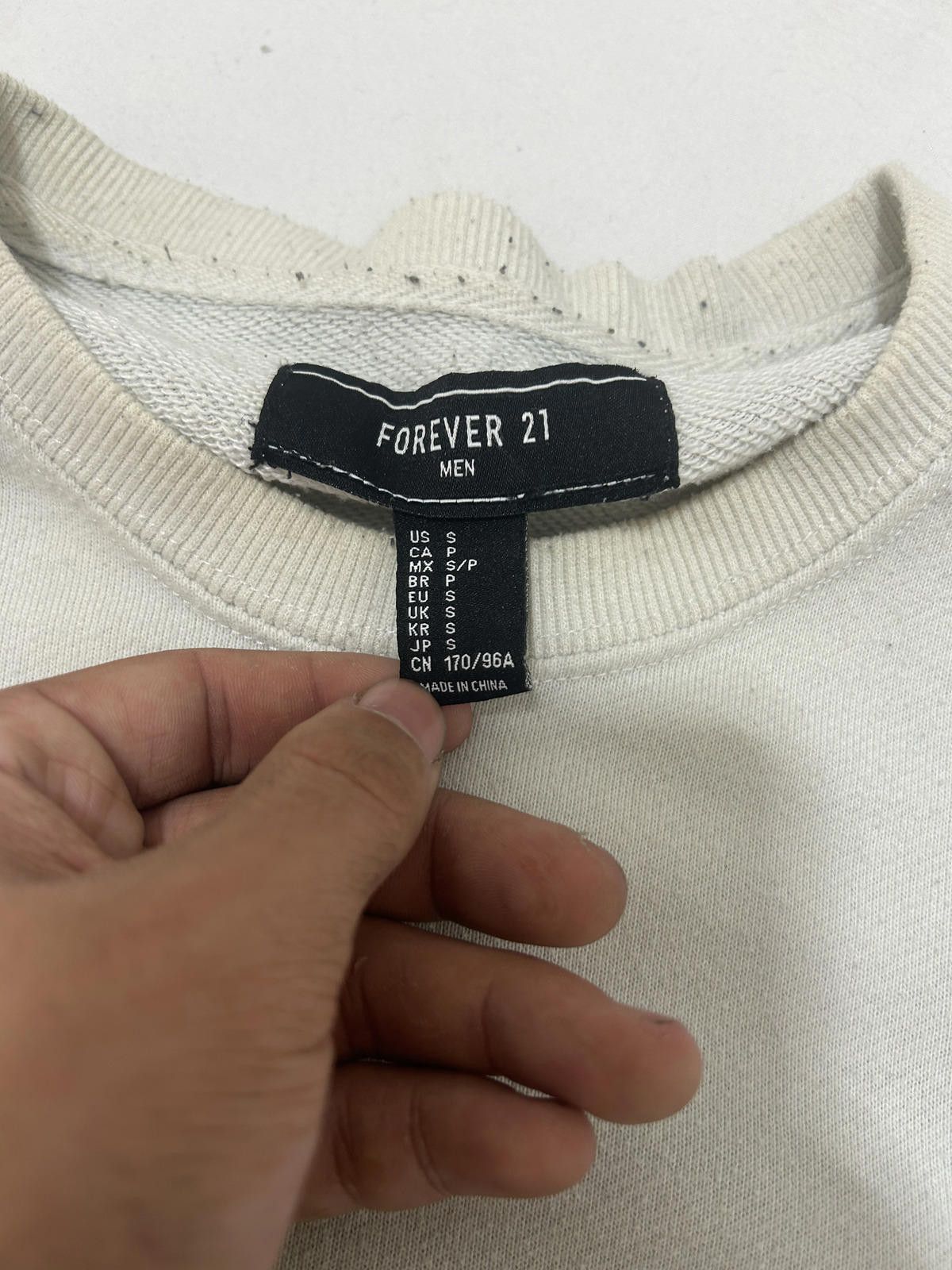 Forever 21 Forever 21 Men's White Graphic Sweatshirt Small Size US S / EU 44-46 / 1 - 7 Thumbnail