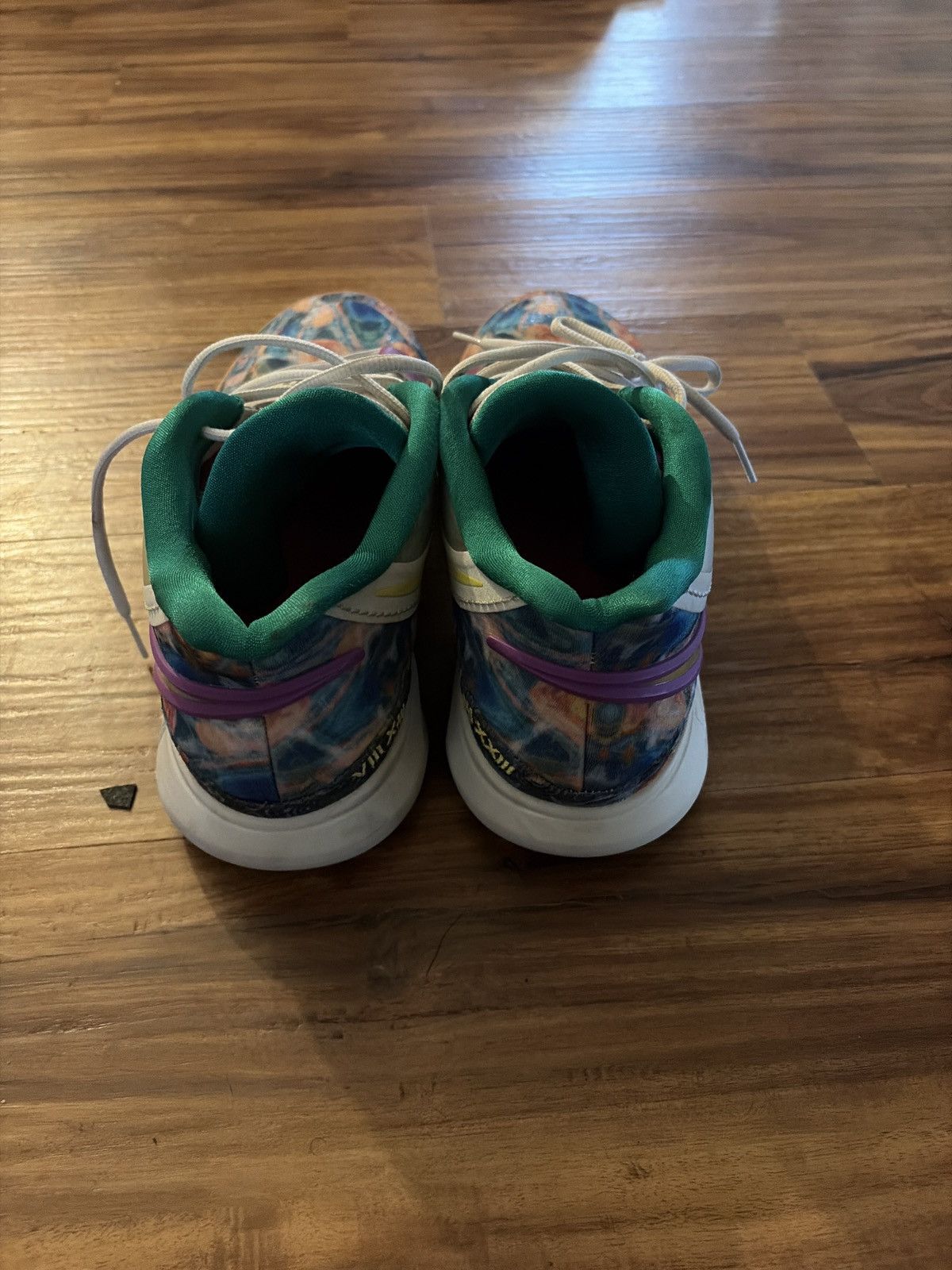 Nike Kyrie irving basketball shoes Size US 15 / EU 48 - 5 Thumbnail