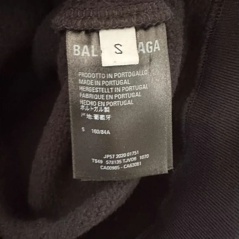 Balenciaga Balenciaga FW20 Comic Merchandise logo printed hooded sweat Size US S / EU 44-46 / 1 - 7 Thumbnail