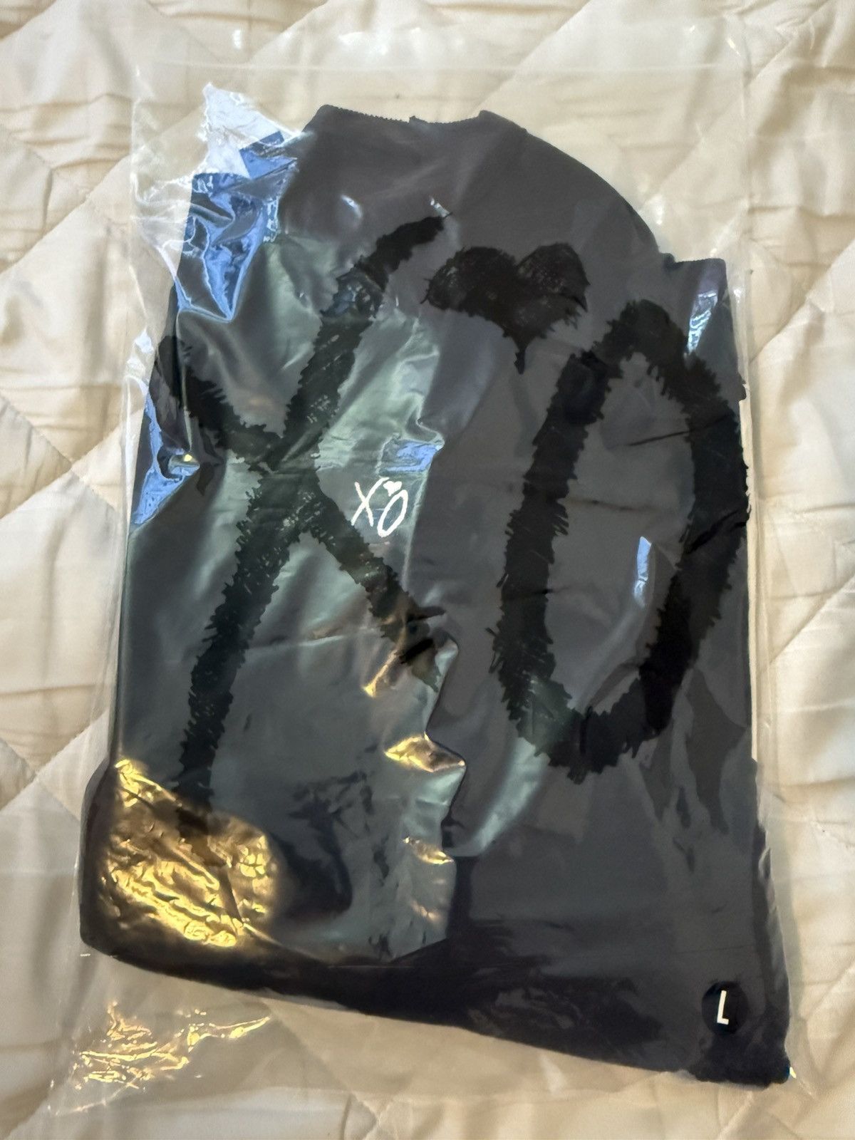 H&M × The Weeknd The Weeknd XO x H&M Crewneck Sweatshirt – Size Large Size US L / EU 52-54 / 3 - 7 Thumbnail