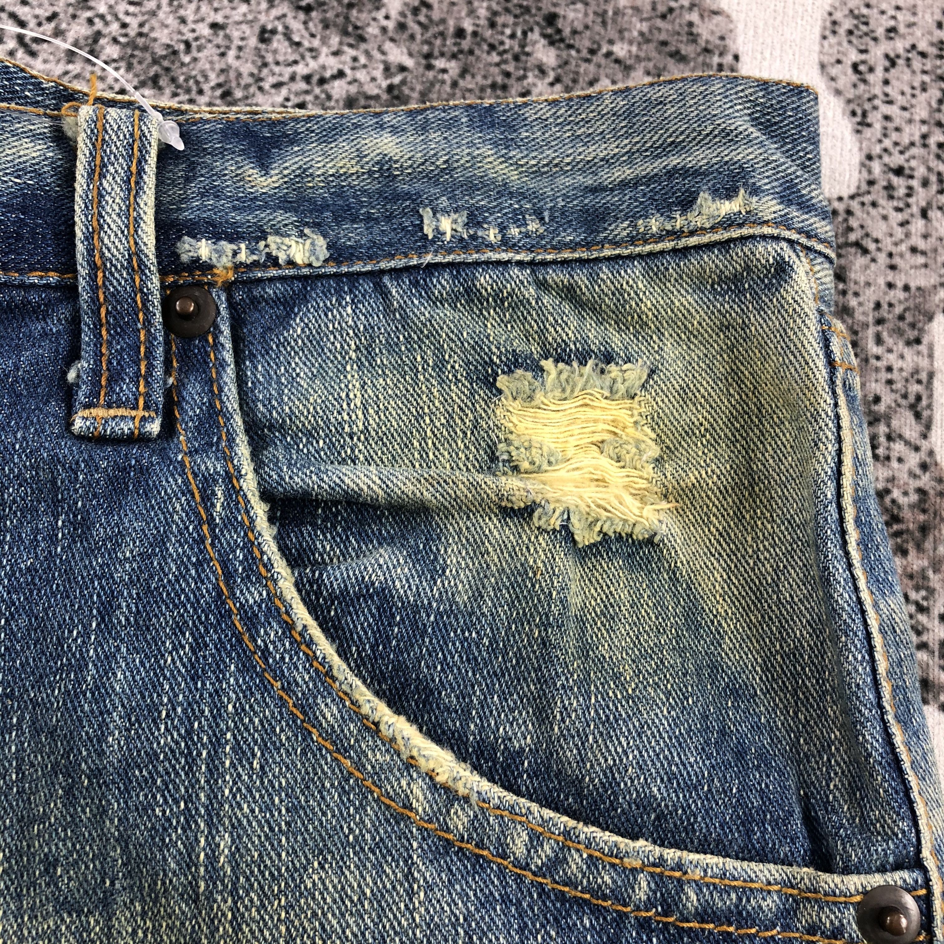 Japanese Brand Exhibitionist Jeans Distressed Denim KJ815 Size US 34 / EU 50 - 8 Thumbnail