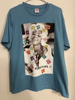 Supreme naomi best sale tee black