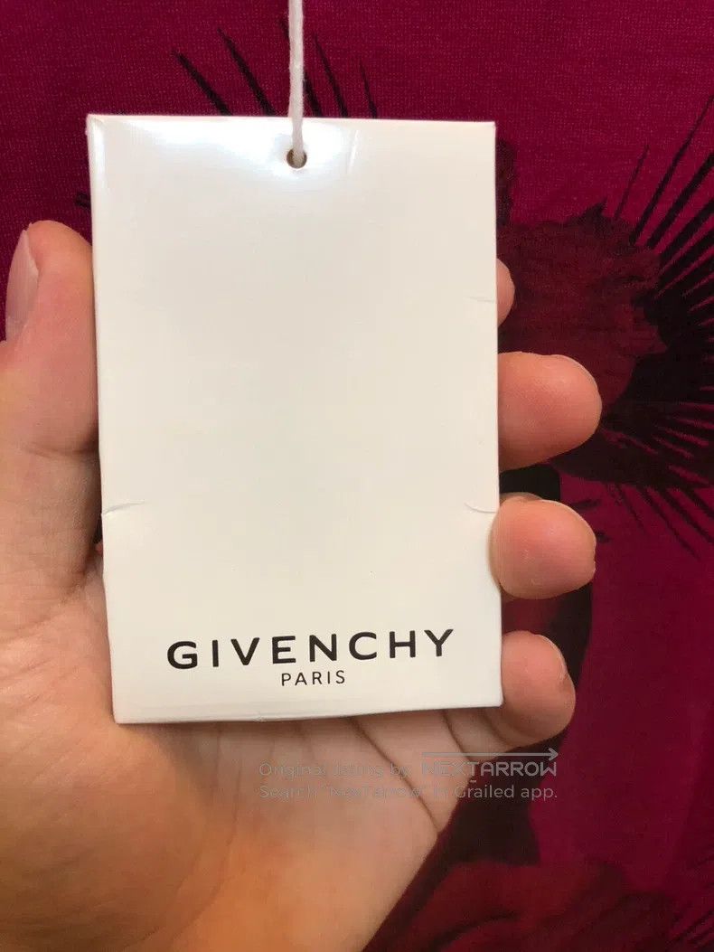 Givenchy Givenchy Printed T-Shirt Unisex Size US XS / EU 42 / 0 - 7 Thumbnail