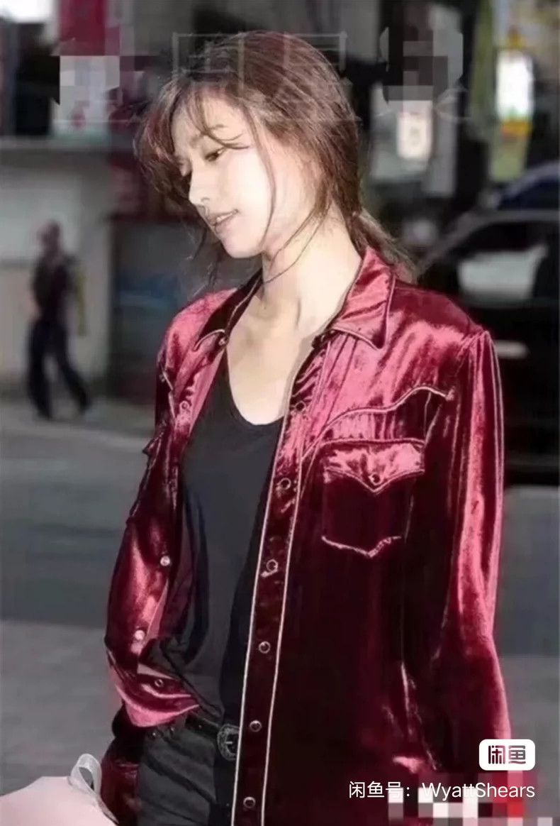 Saint Laurent Paris Saint Laurent Paris16 FW Red Velvet Gold Thread Court Shir Size US M / EU 48-50 / 2 - 6 Thumbnail