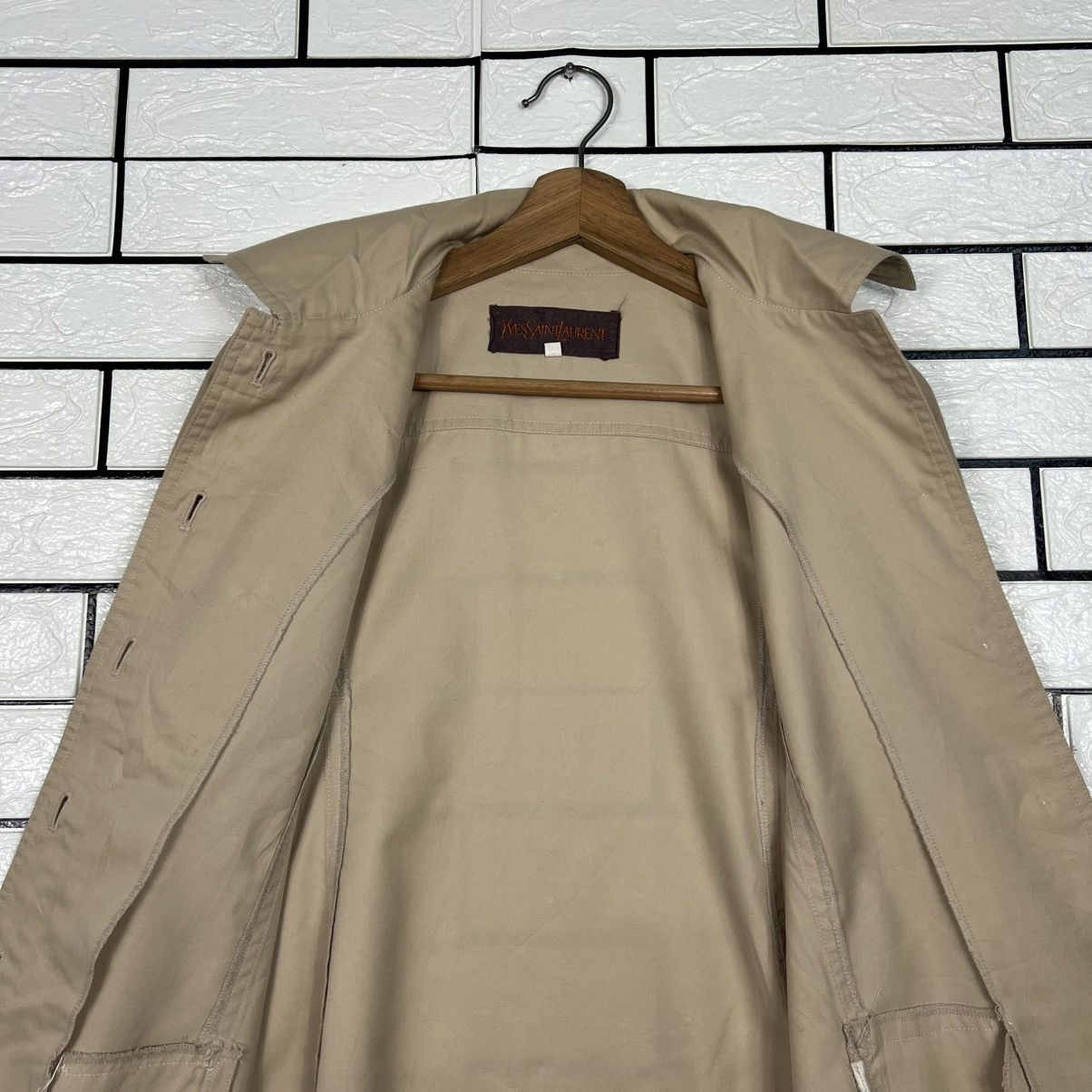 Yves Saint Laurent Vintage 90s YVES SAINT LAUREN Button Shirt Jacket #4049-C184 Size S / US 4 / IT 40 - 12 Thumbnail
