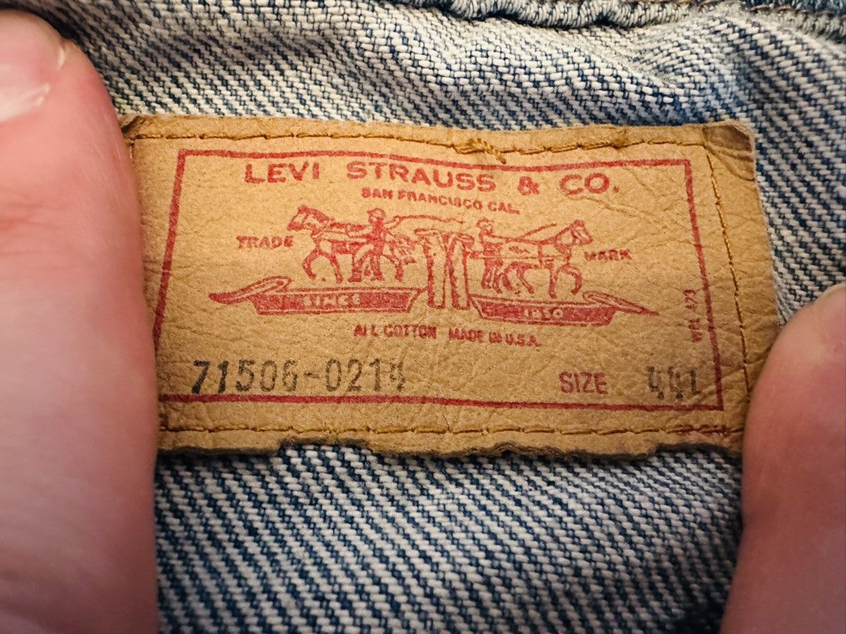 Levi's Vintage Thrashed/Patched Levi's Jean Jacket 44L-70506-0214 Size L / US 10 / IT 46 - 3 Thumbnail