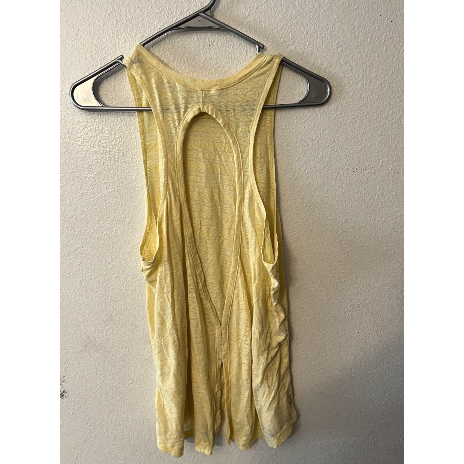The North Face The North Face Tank Top Women's M Yellow Lightweight Breathable Knit Activewear casual sleeveless 90s? Size M / US 6-8 / IT 42-44 - 2 Thumbnail