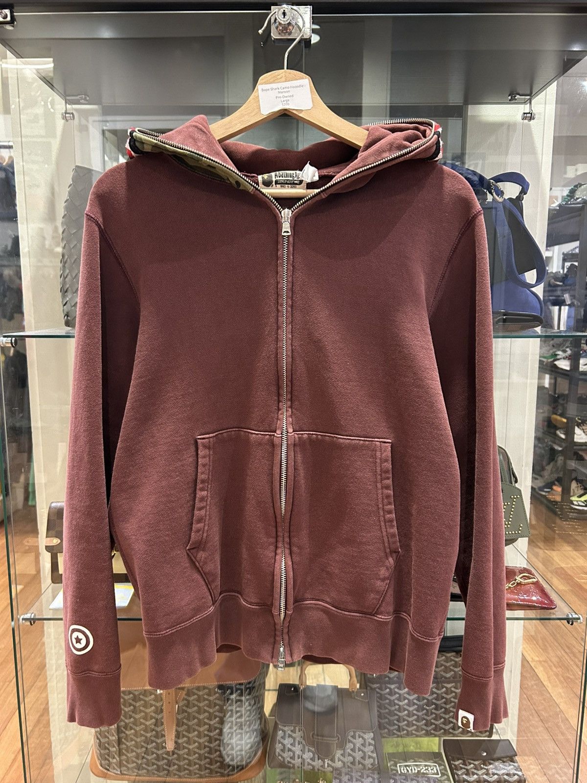 Bape Bape Shark Camo Hoodie - Maroon Size US M / EU 48-50 / 2 - 1 Thumbnail