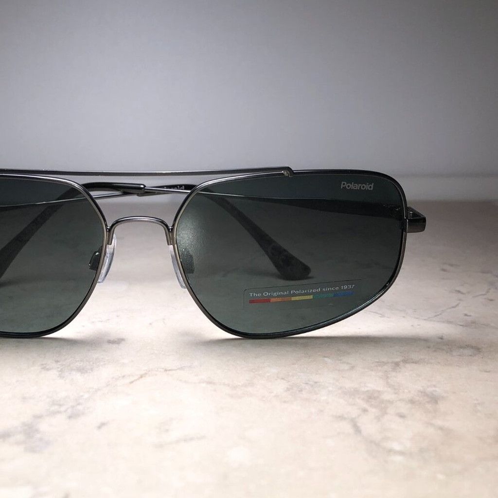 Polaroid Polaroid Black & Silver Polarized Aviator Sunglasses Size ONE SIZE - 2 Thumbnail