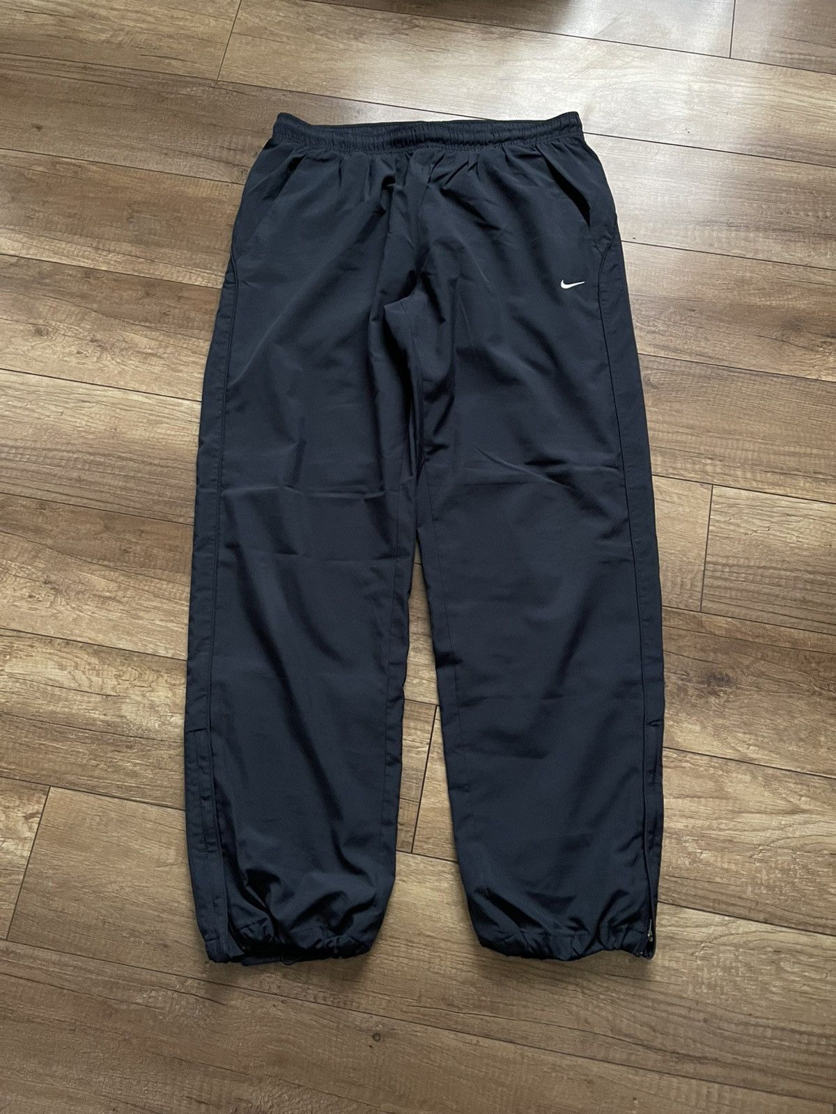 Nike Nike Track Pants Vintage Sweatpants Size US 34 / EU 50 - 2 Thumbnail