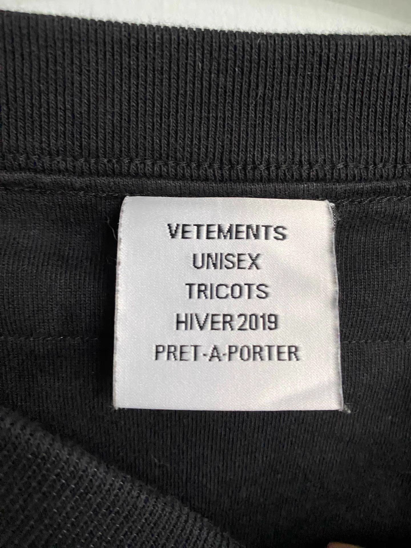 Vetements Vetements appliqué logo short-sleeve T-shirt Size US M / EU 48-50 / 2 - 4 Thumbnail