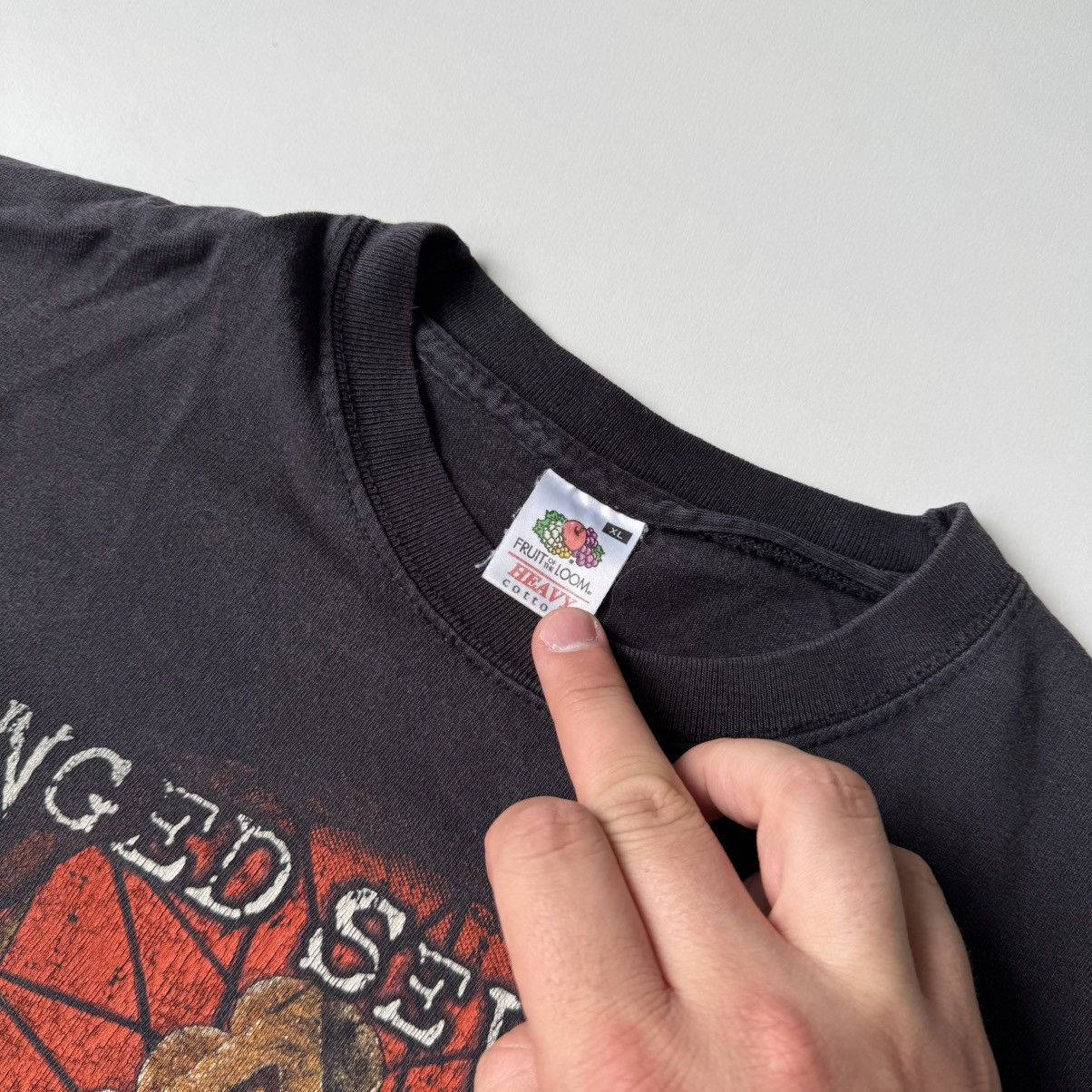 Band Tees Vintage Avenged Sevenfold HAIL TO THE KING Washed Distressed Size US M / EU 48-50 / 2 - 5 Thumbnail
