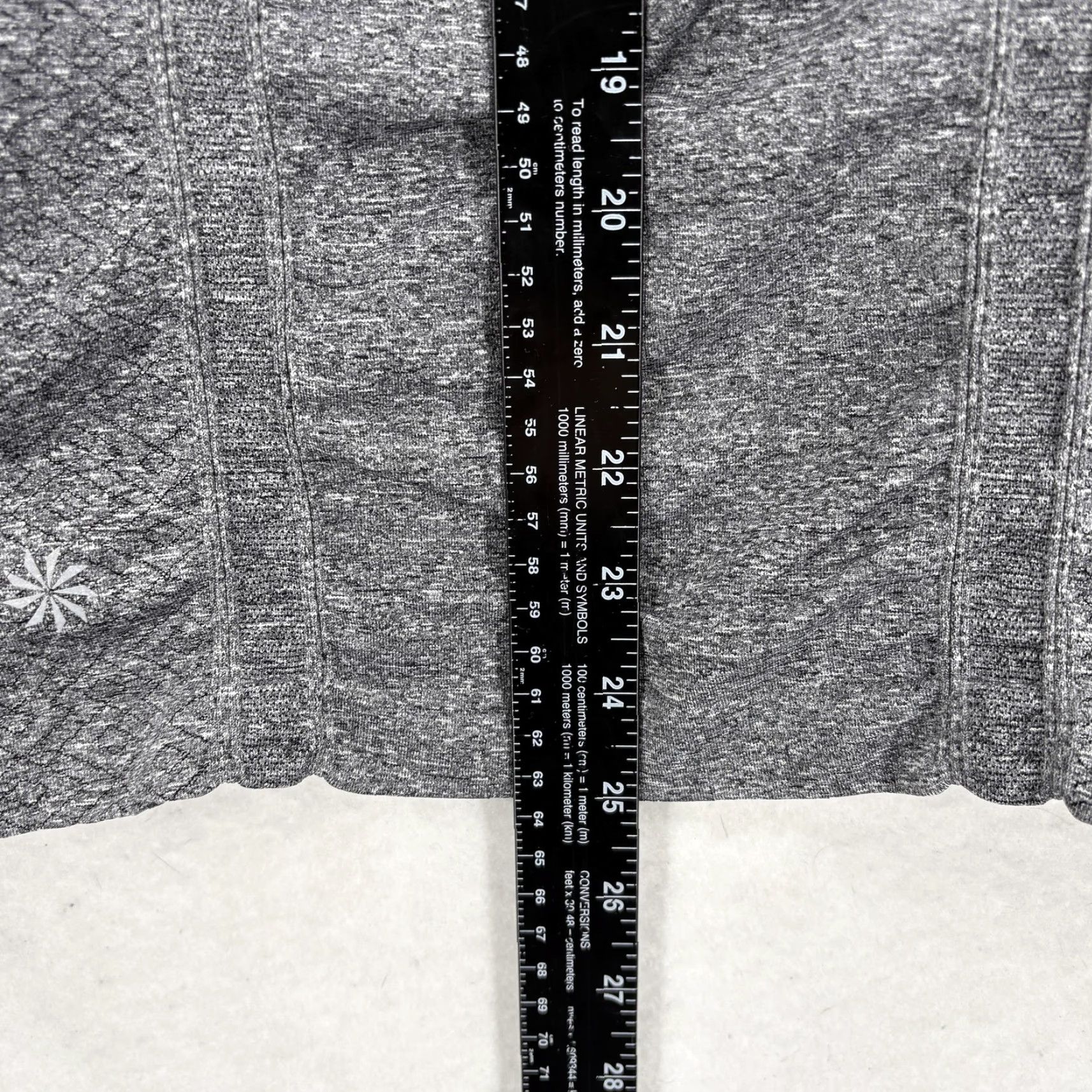 Athleta Athleta Hoodie Womens L Gray Lightweight Ruched Knit Thumbholes Gym Pullover Crew Neck Size L / US 10 / IT 46 - 5 Thumbnail