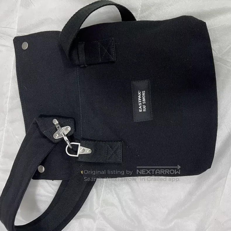 Raf Simons Raf Simons Show style iron buckle shoulder bag camera bag Size ONE SIZE - 2 Thumbnail