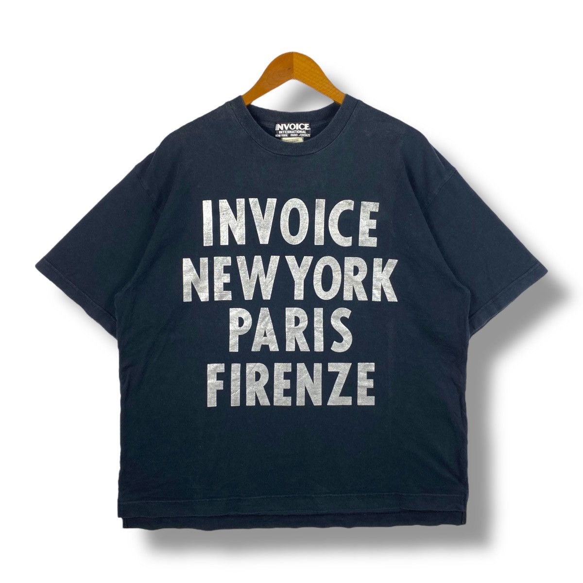 Japanese Brand INVOICE INTERNATIONAL New York Paris Firenze Graphic Tee Size US XL / EU 56 / 4 - 1 Thumbnail