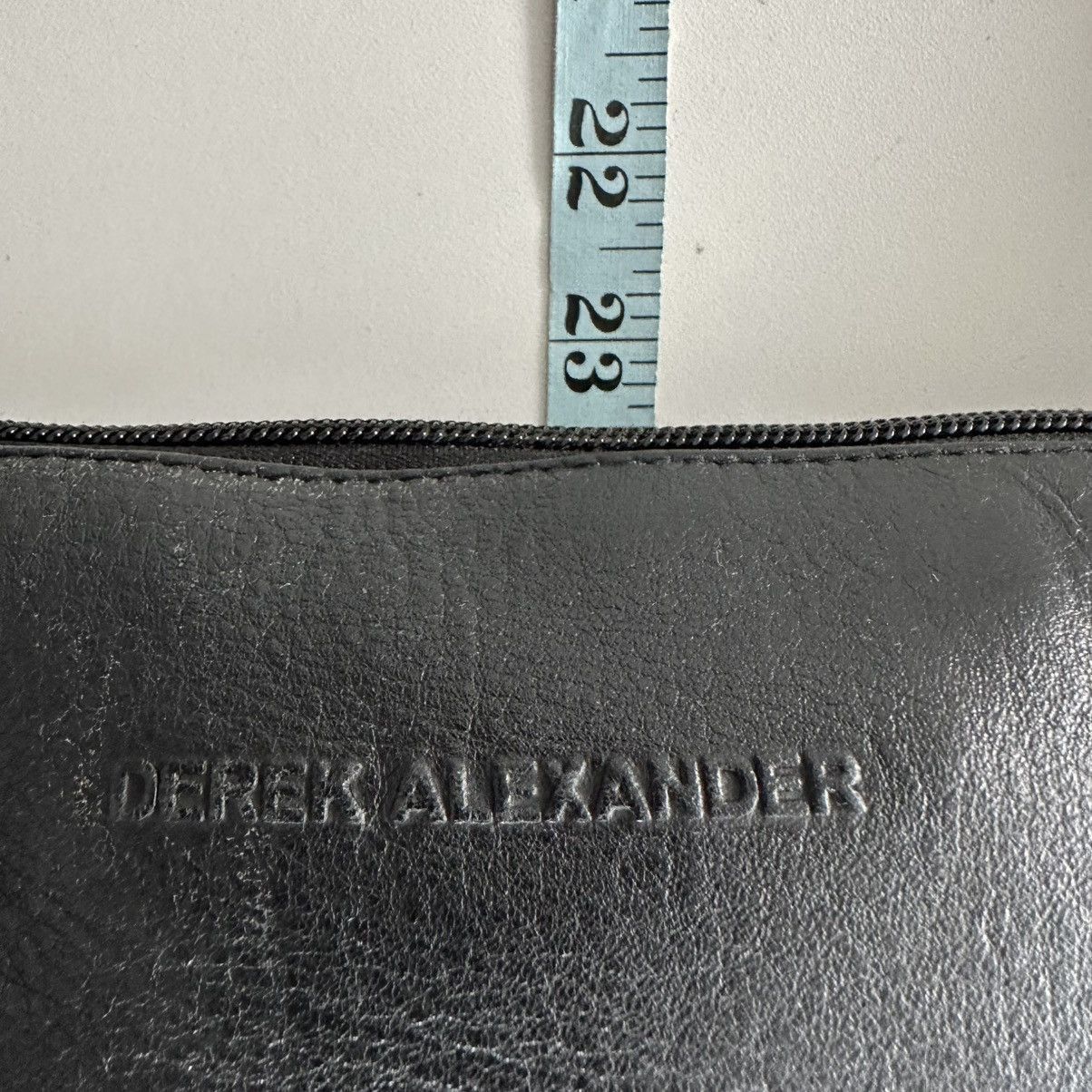 Vintage Derek Alexander Top Zip 3 Pocket Black Leather Crossbody Bag Size ONE SIZE - 20 Thumbnail