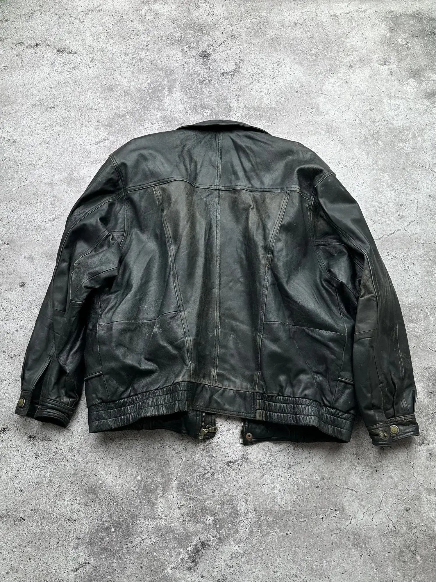 Vintage Vintage Faded Leather Jacket C555(V230) Size US XL / EU 56 / 4 - 11 Thumbnail