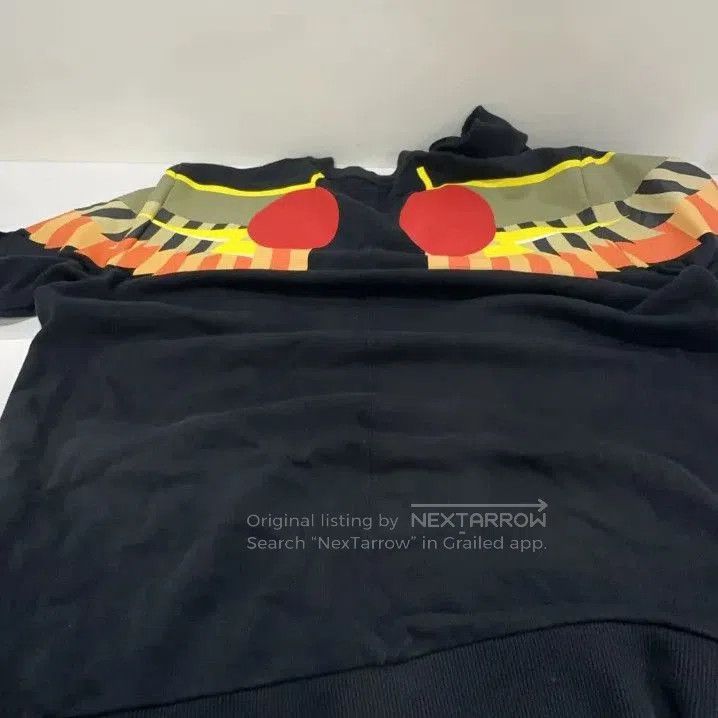 Givenchy Givenchy Wing Print Fashion Sweatshirt. Size US XL / EU 56 / 4 - 9 Thumbnail