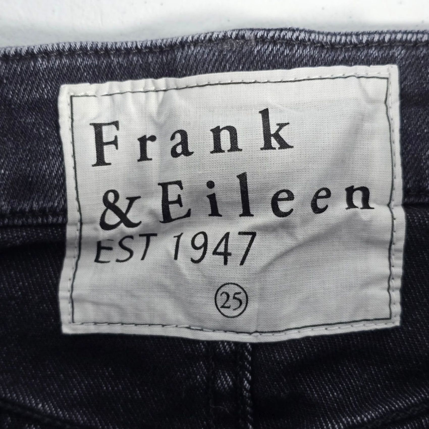 Frank & Eileen Frank & Eileen Derry Jeans Black Slim Straight High Rise Size 25 Raw Hem Size 42" / US 20 - 7 Thumbnail