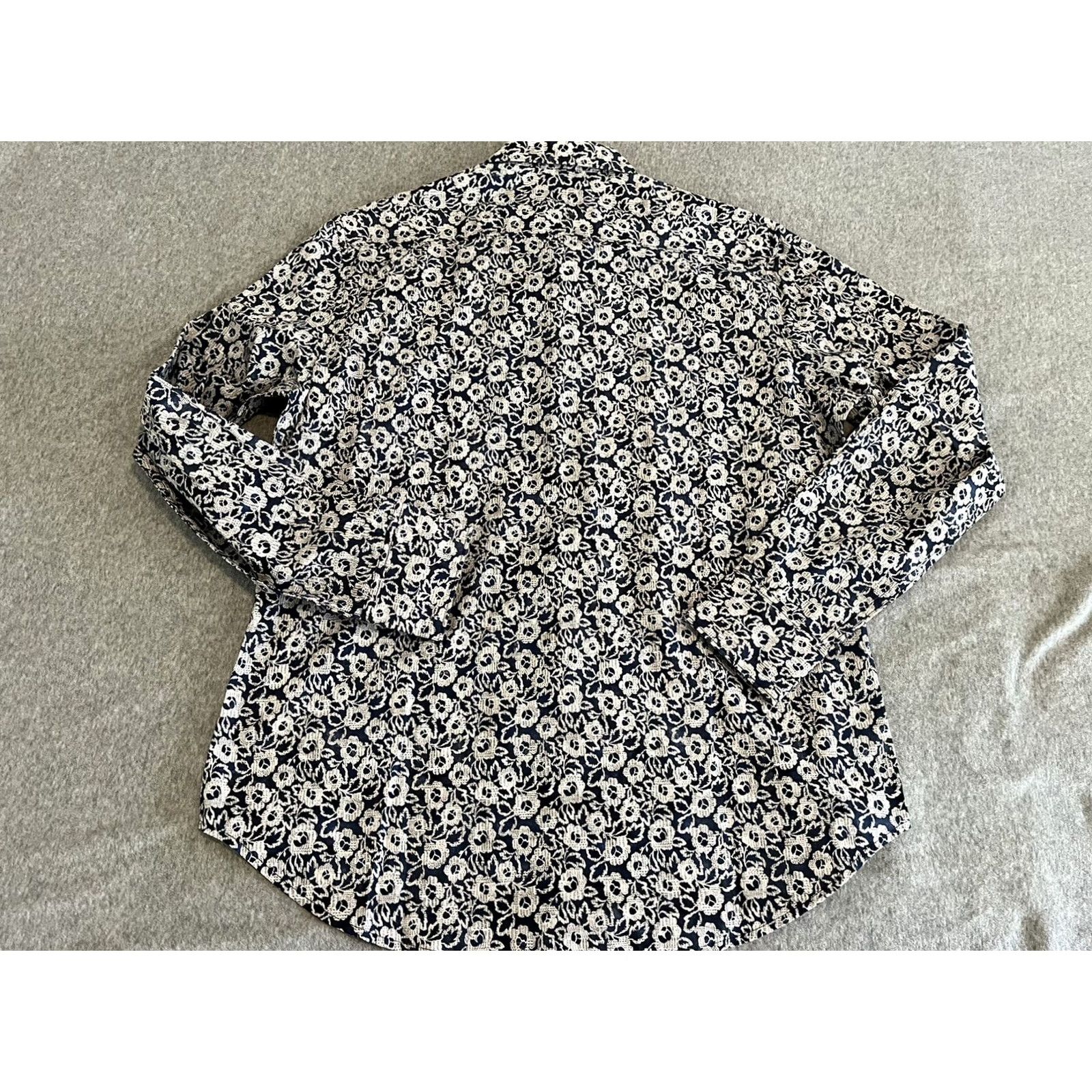 Robert Graham Robert Graham Long Sleeve Shirt Floral Flip Cuffs Mens Large Size US L / EU 52-54 / 3 - 6 Thumbnail