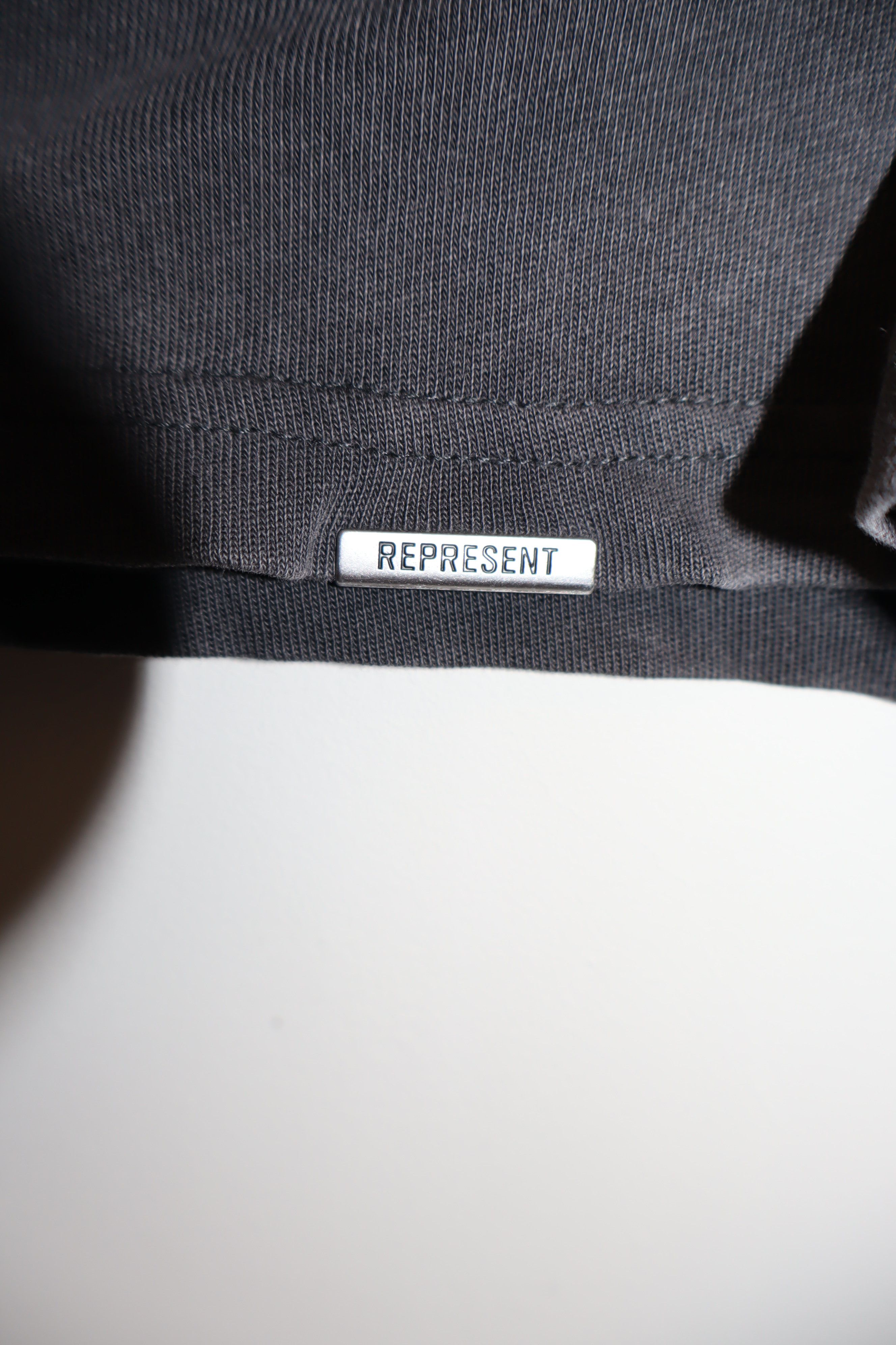 Represent Clo. Destructive apetite print t-shirt Size US XL / EU 56 / 4 - 5 Thumbnail