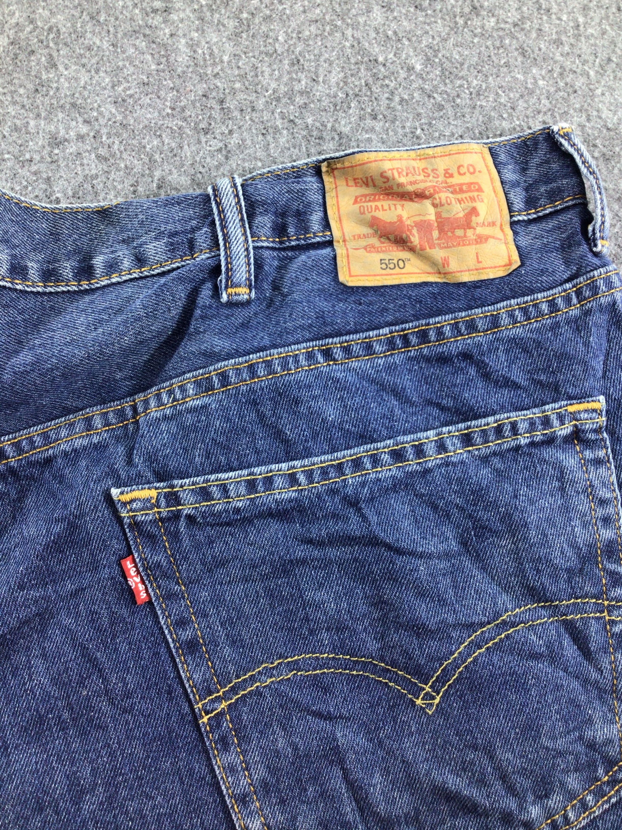Levi's W48 Vintage Levis 550 Jeans Blue Wash Denim -J534 Size US 44 / EU 60 - 5 Thumbnail