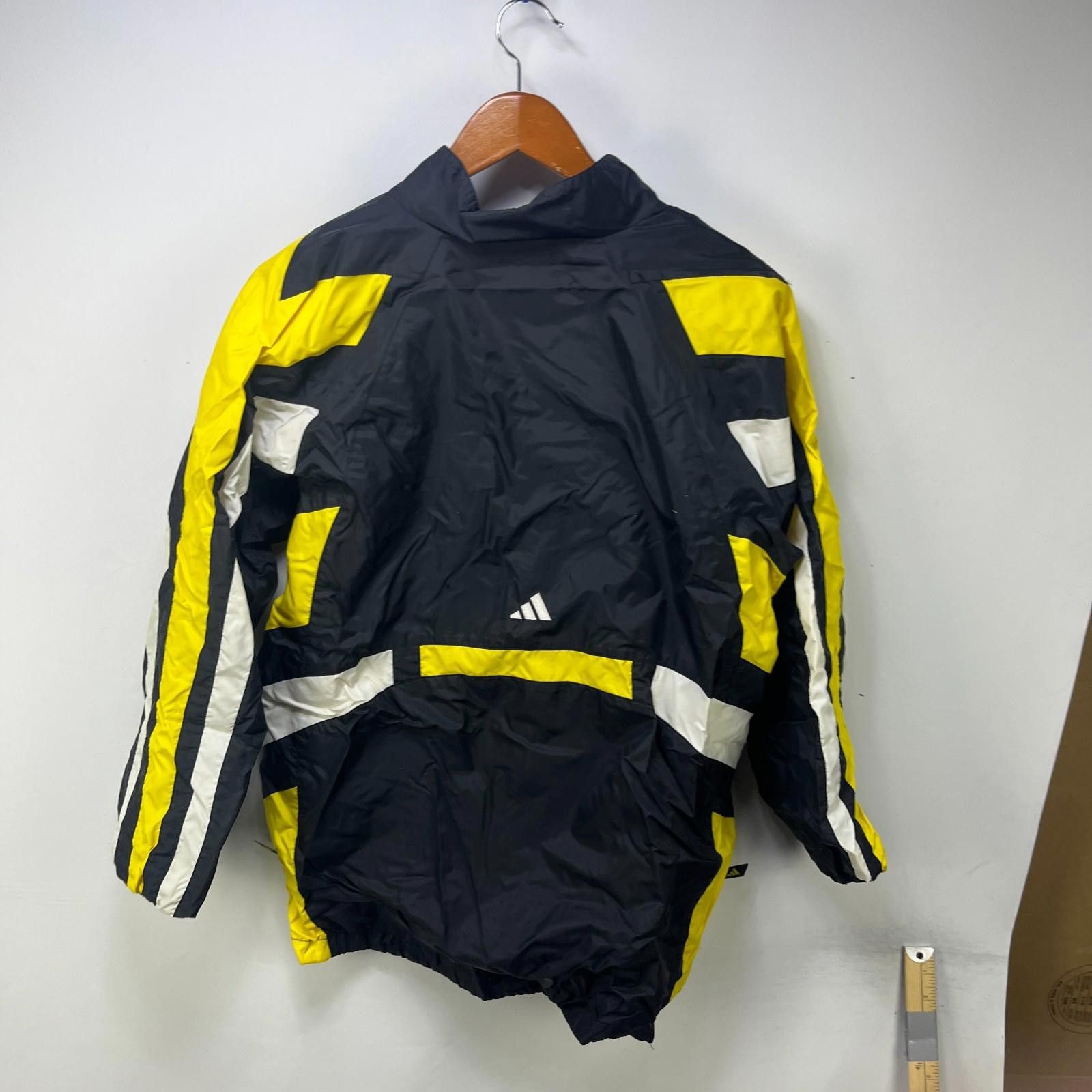 Adidas Vintage 90s Adidas Windbreaker Jacket Youth XL Size US XL / EU 56 / 4 - 9 Thumbnail