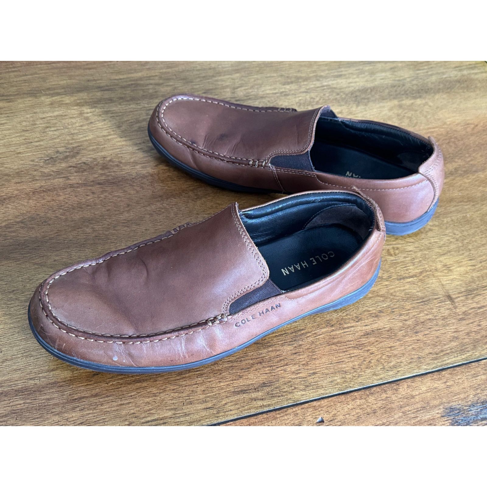 Cole Haan Cole Haan Burgundy Leather Slip-On Air Loafer 