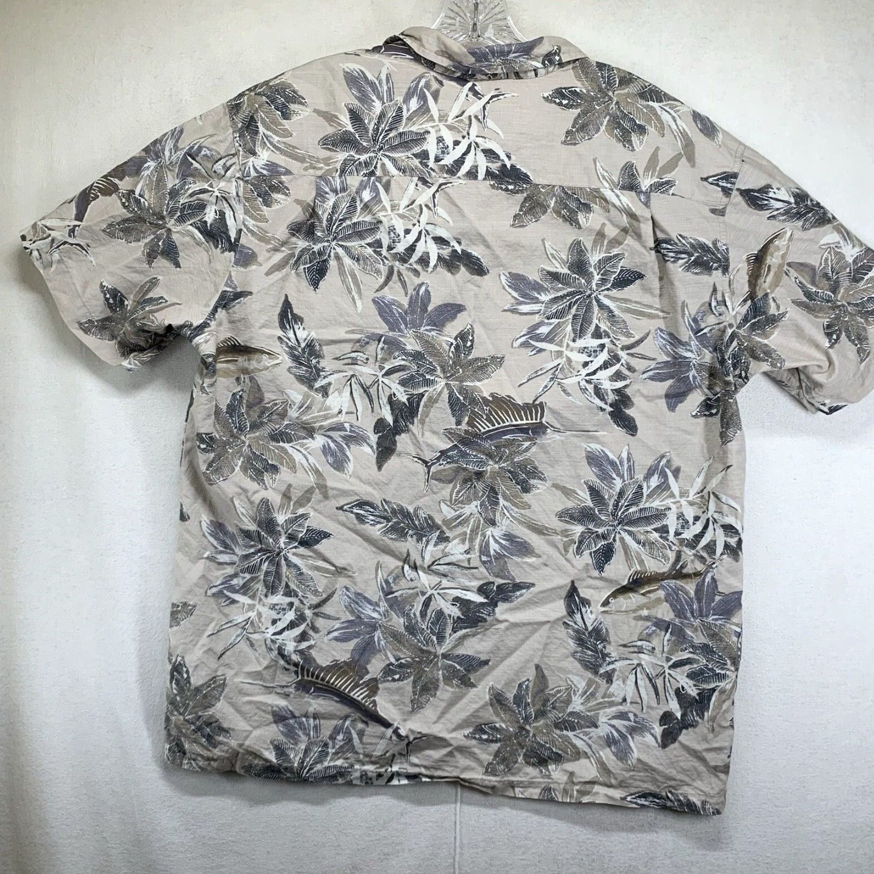 Vintage Columbia Hawaiian Shirt Men L Beige Short Sleeve Button-Up Floral Hidden Sailfish Embroidered 50 in Chest Size US L / EU 52-54 / 3 - 3 Thumbnail