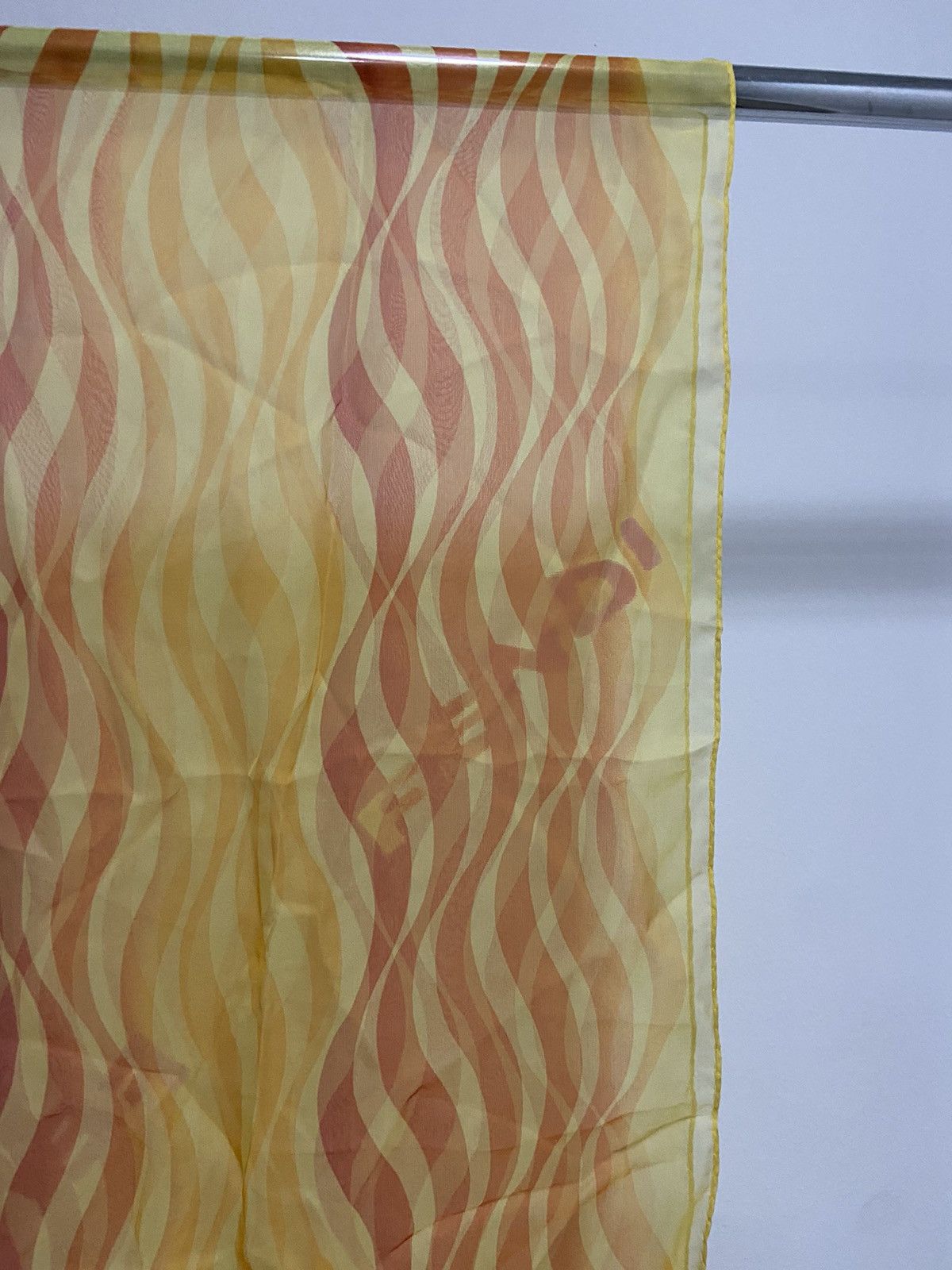Fendi Fendi silk scarf patterns waves luxury logo FF Size ONE SIZE - 2 Thumbnail
