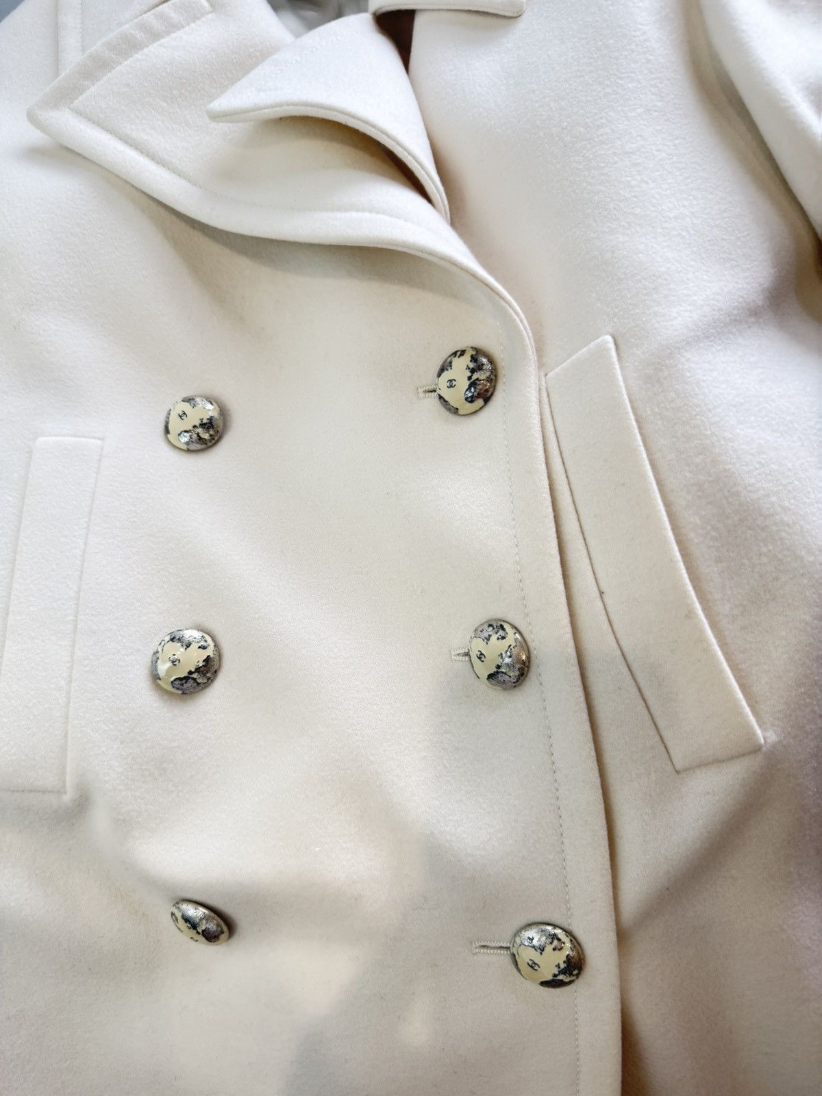 Chanel Chanel Wool pea Jacket Size US XS / EU 42 / 0 - 3 Thumbnail