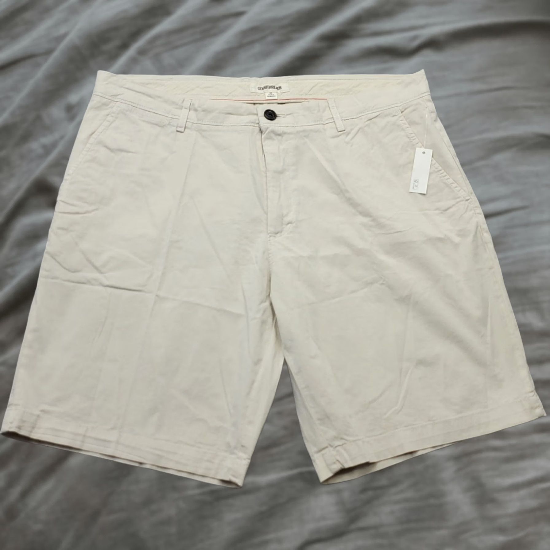 Vintage Goodthreads Mens Chino Shorts 36 Tan Mid-Rise Summer Comfort Slash Pockets Size US 36 / EU 52 - 1 Thumbnail