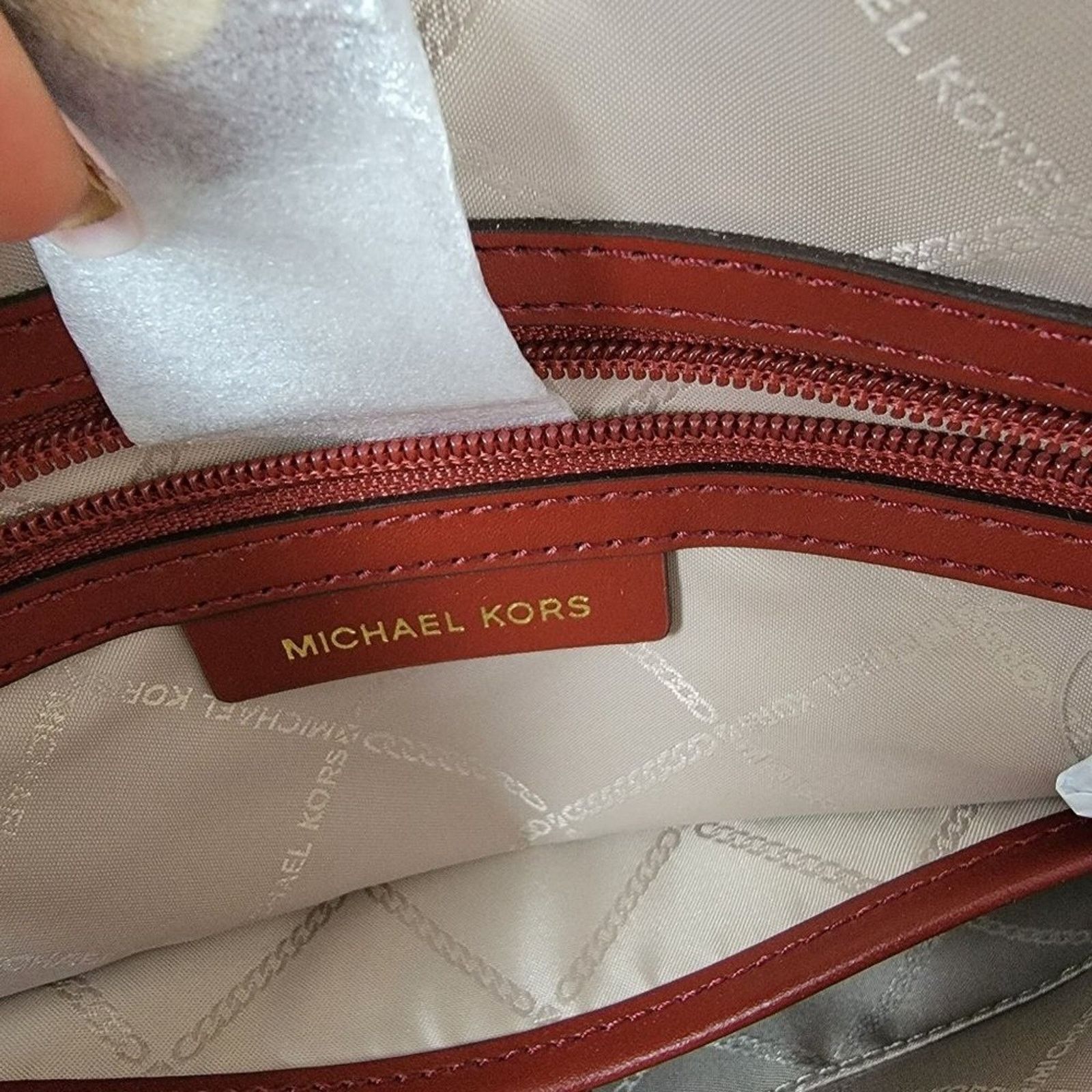Michael Kors Michael Kors Extra Large Burgundy Leather Saylor Tote Bag Size ONE SIZE - 10 Thumbnail