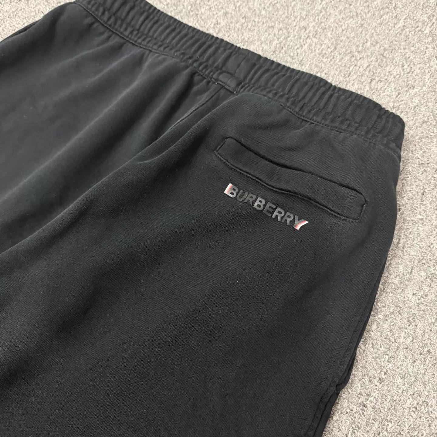 Burberry Burberry Black Back Logo Sweatpants L 95 New Size US 34 / EU 50 - 3 Thumbnail