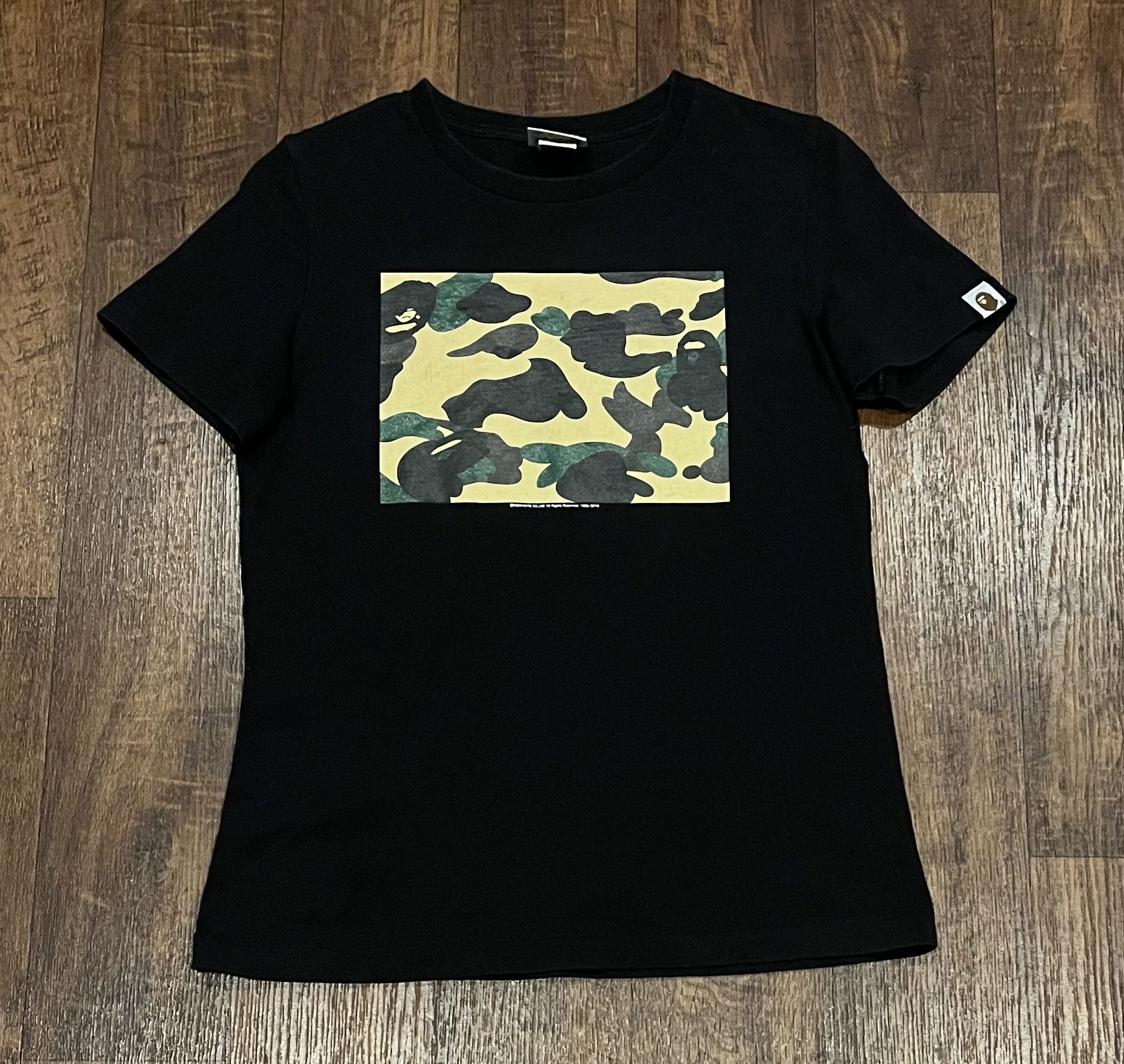 Bape Bape camo tee shirt Size S / US 4 / IT 40 - 1 Thumbnail