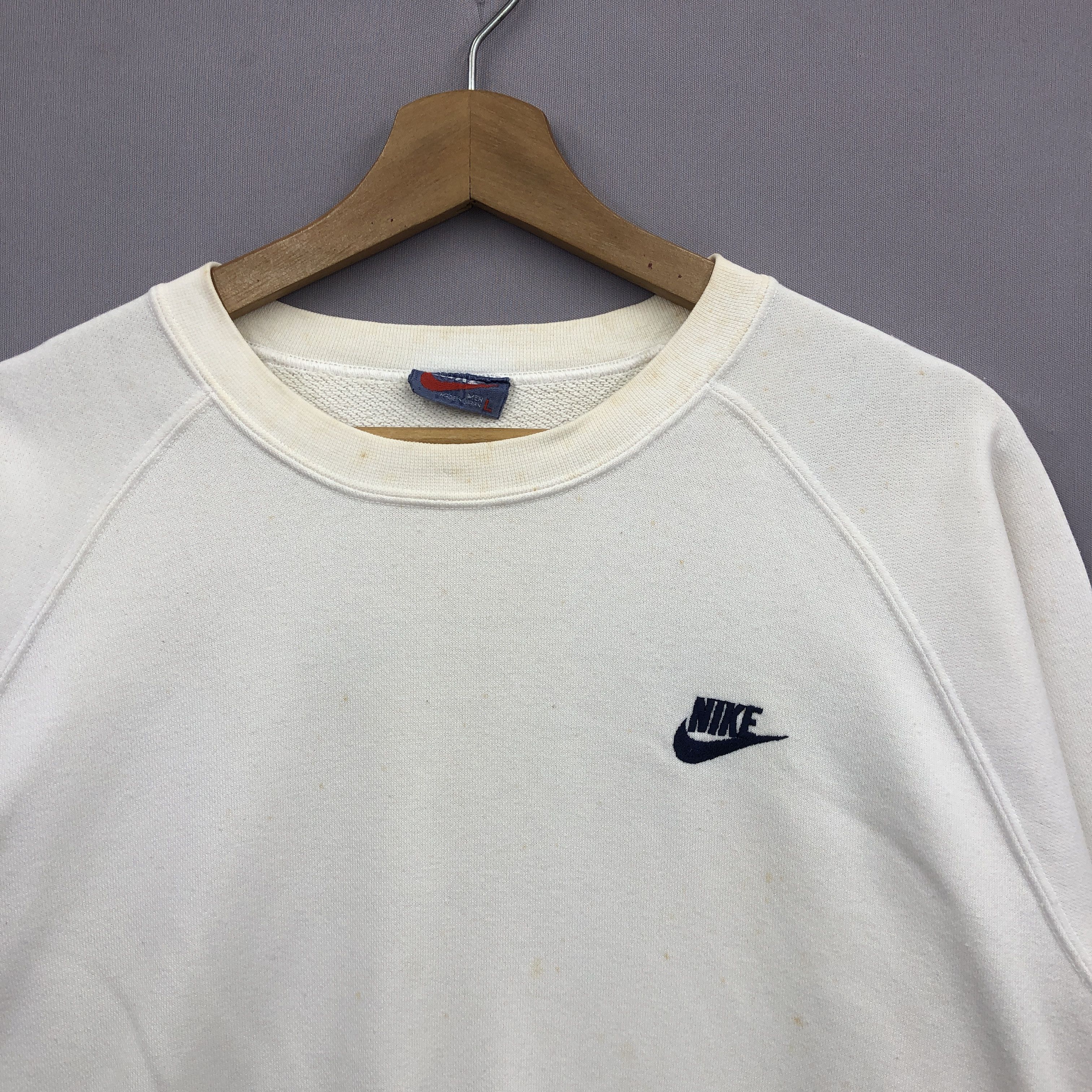 Nike Vintage 90s Nike Sweater Japan Nike Swoosh Sweatshirt Size US L / EU 52-54 / 3 - 4 Thumbnail