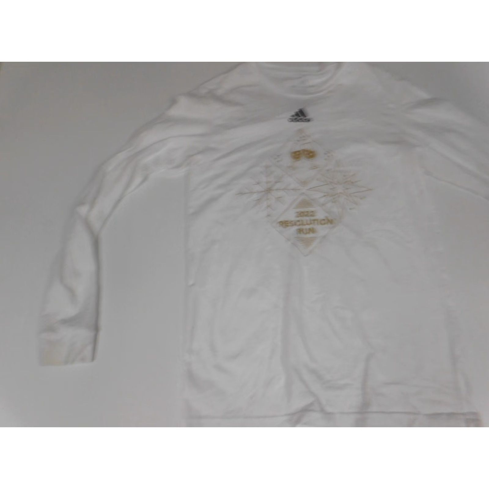 Adidas Adidas Mens Shirt XS White 2022 resolution run Long Sleeve V-Neck Cotton Logo T-Shirt 90s University Mens Size US XS / EU 42 / 0 - 3 Thumbnail