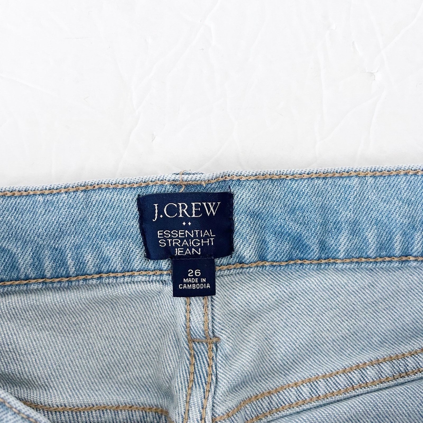J.Crew J. Crew Essential Straight Distressed Jeans Sz 26 Size 26" / US 2 / IT 38 - 2 Thumbnail