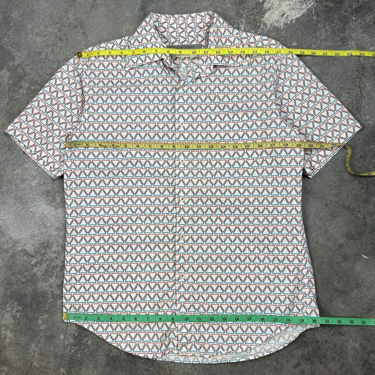 Japanese Brand 1990s Rupert - The Difference Shirt Size US M / EU 48-50 / 2 - 5 Thumbnail