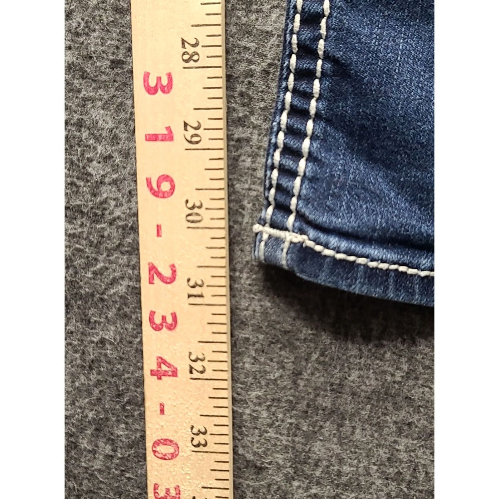 Vintage Rock Revival Jeans Womens 25x30 Sherry Skinny Fit Low Rise Distressed Stretch Denim Blue 5-Pocket Womens Rock Revival 90s Western Cowboy Y2K Shirt? Size 42" / US 20 - 7 Thumbnail