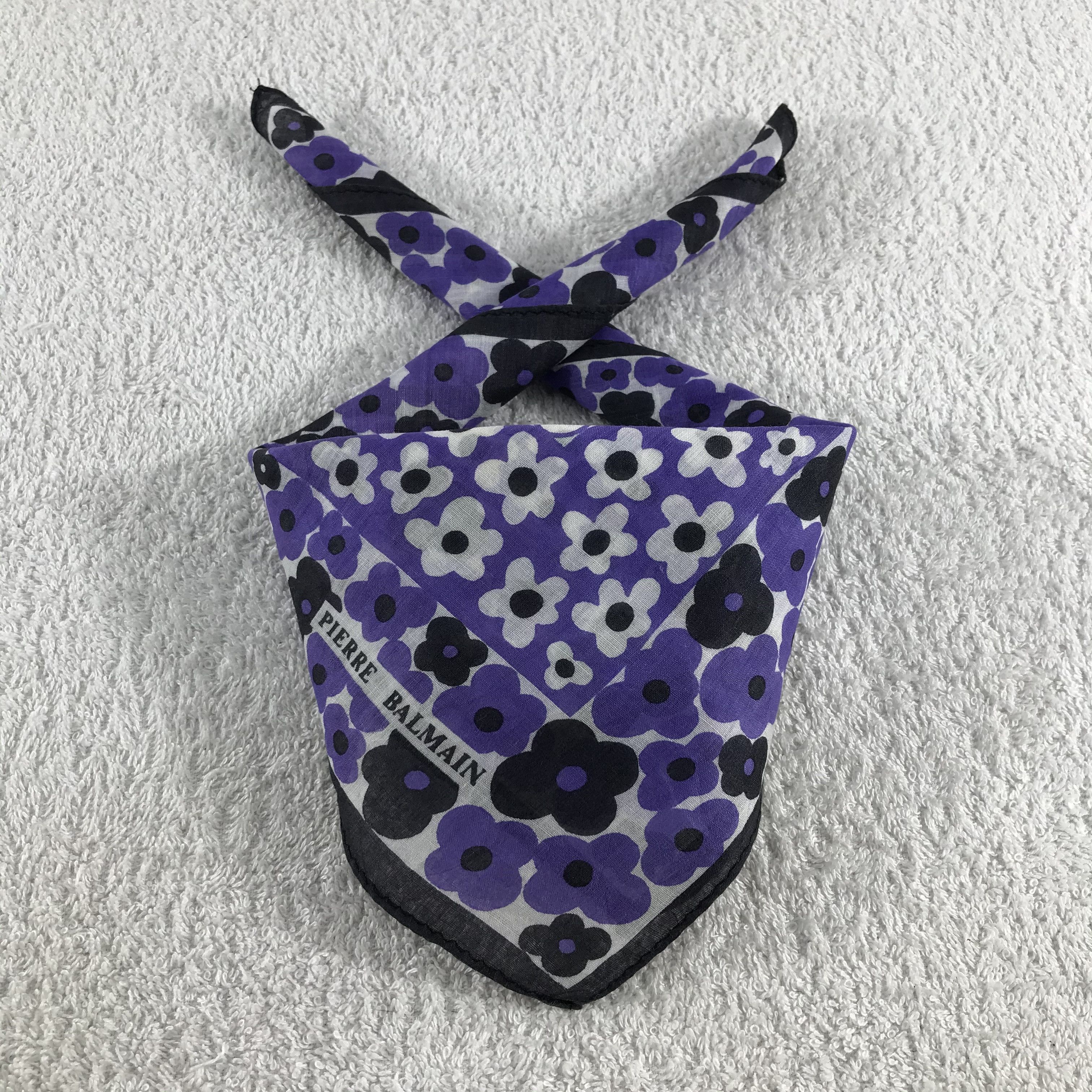Pierre Balmain × Vintage Pierre Balmain Bandana / Handkerchief / Neckerchief - S335 Size ONE SIZE - 3 Thumbnail