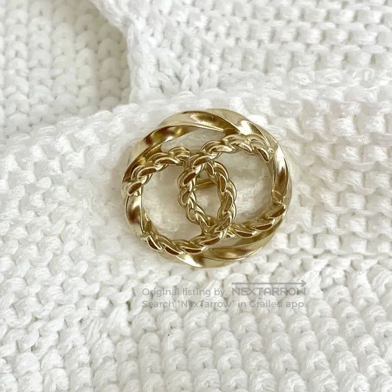Chanel Chanel White logo embroidered cotton A-line long-sleeved k Size XS / US 0-2 / IT 36-38 - 6 Thumbnail
