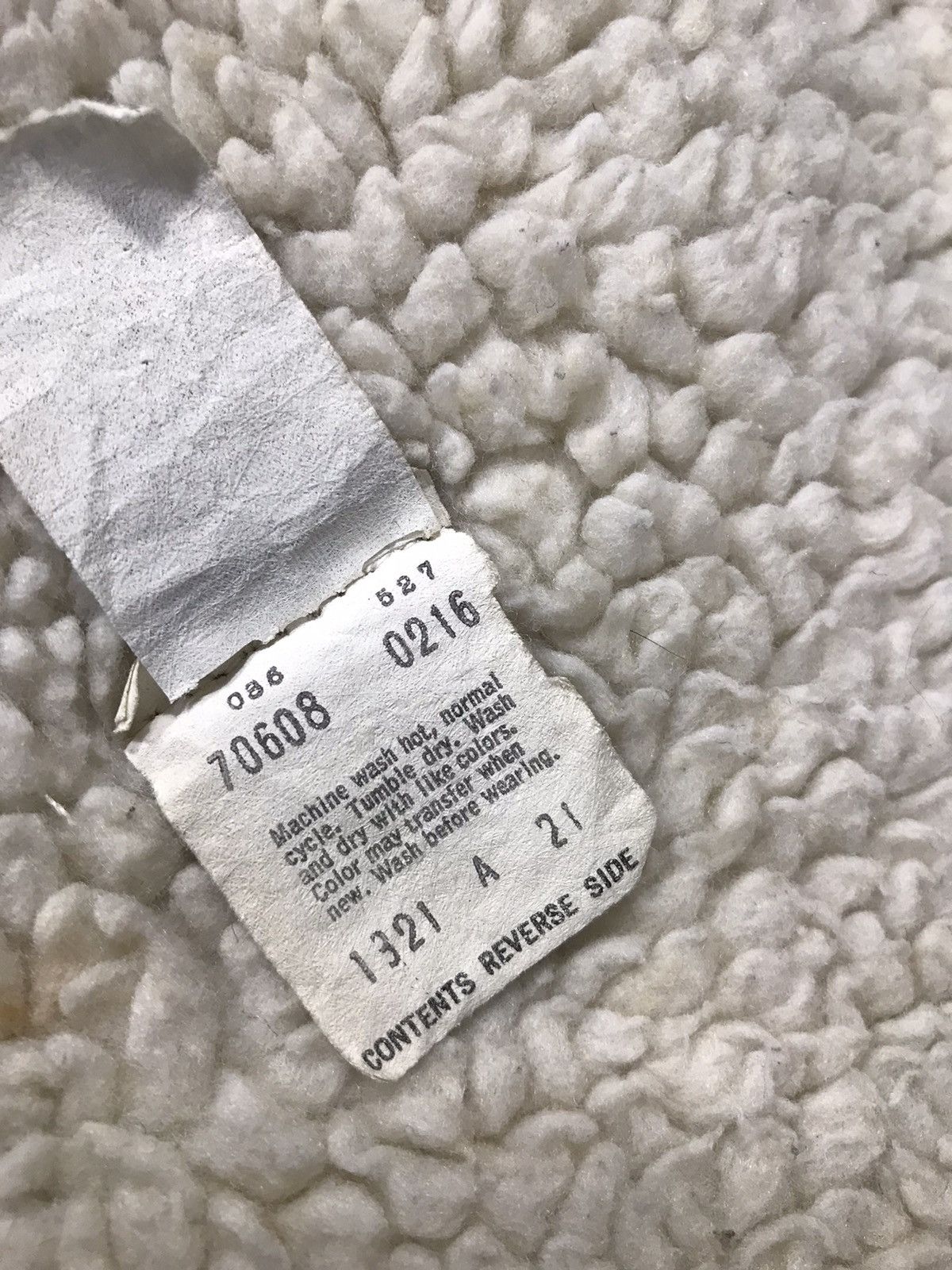 Levi's × Vintage Vintage Levi’s Jacket Sherpa Distressed Snap Button Size US L / EU 52-54 / 3 - 14 Thumbnail